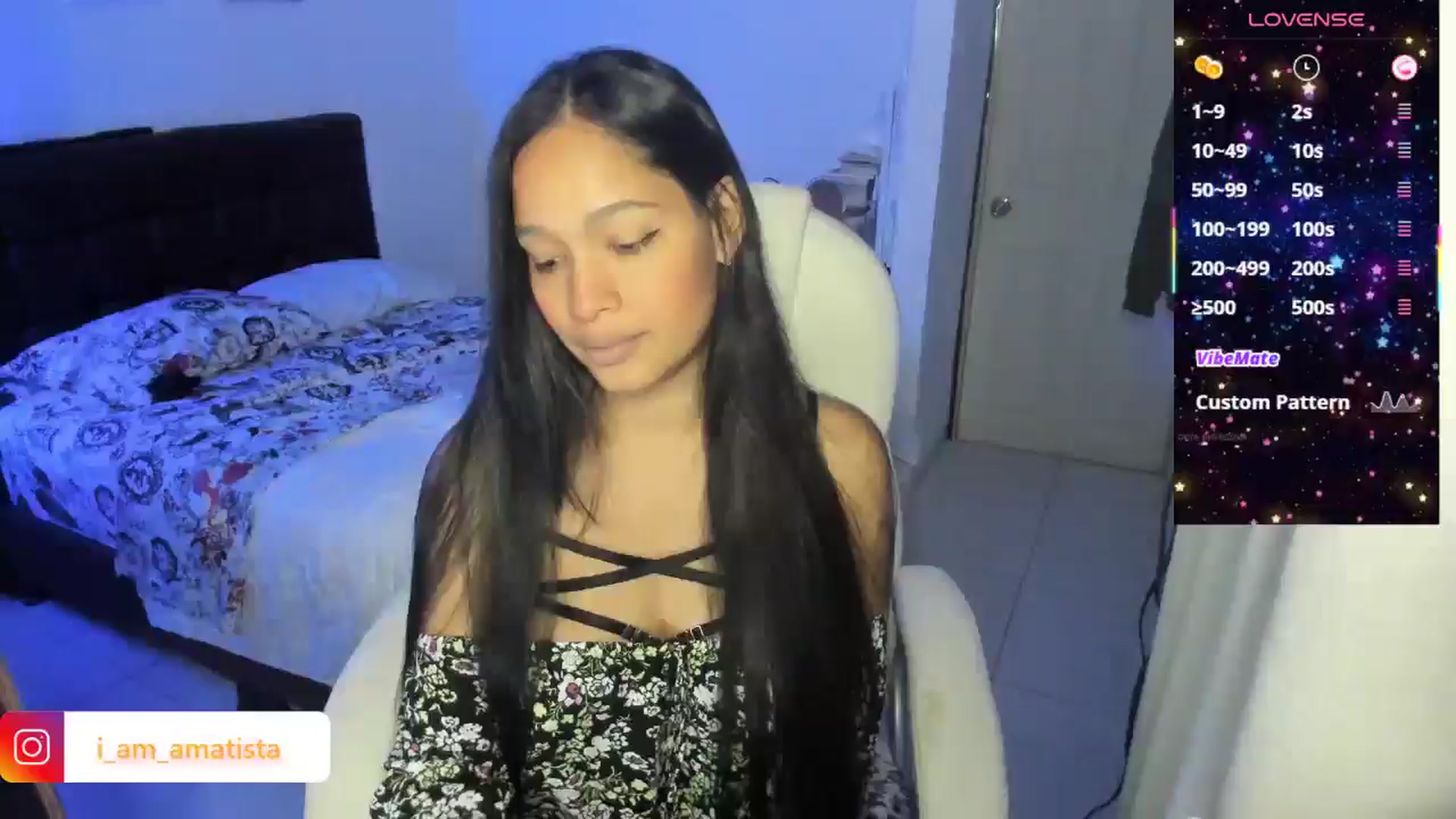 Gallery image thumbnail from Sexy_latina69's myfreecams stream on, 03/05/2025, 08:08 image 6 of 20