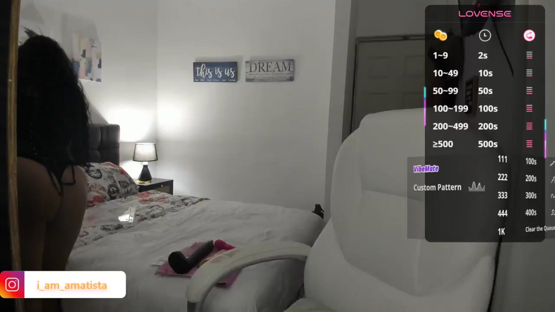 Gallery image thumbnail from Sexy_latina69's myfreecams stream on, 04/06/2025, 10:54 image 9 of 20