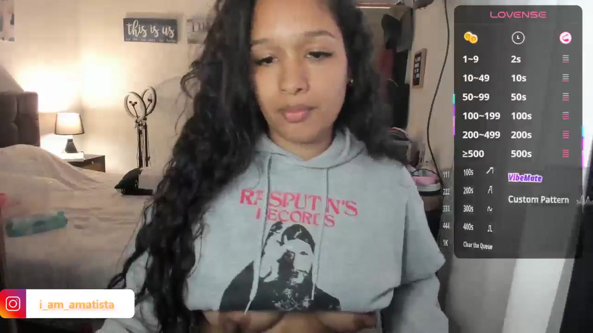 Gallery image thumbnail from Sexy_latina69's myfreecams stream on, 04/17/2025, 13:26 image 17 of 20