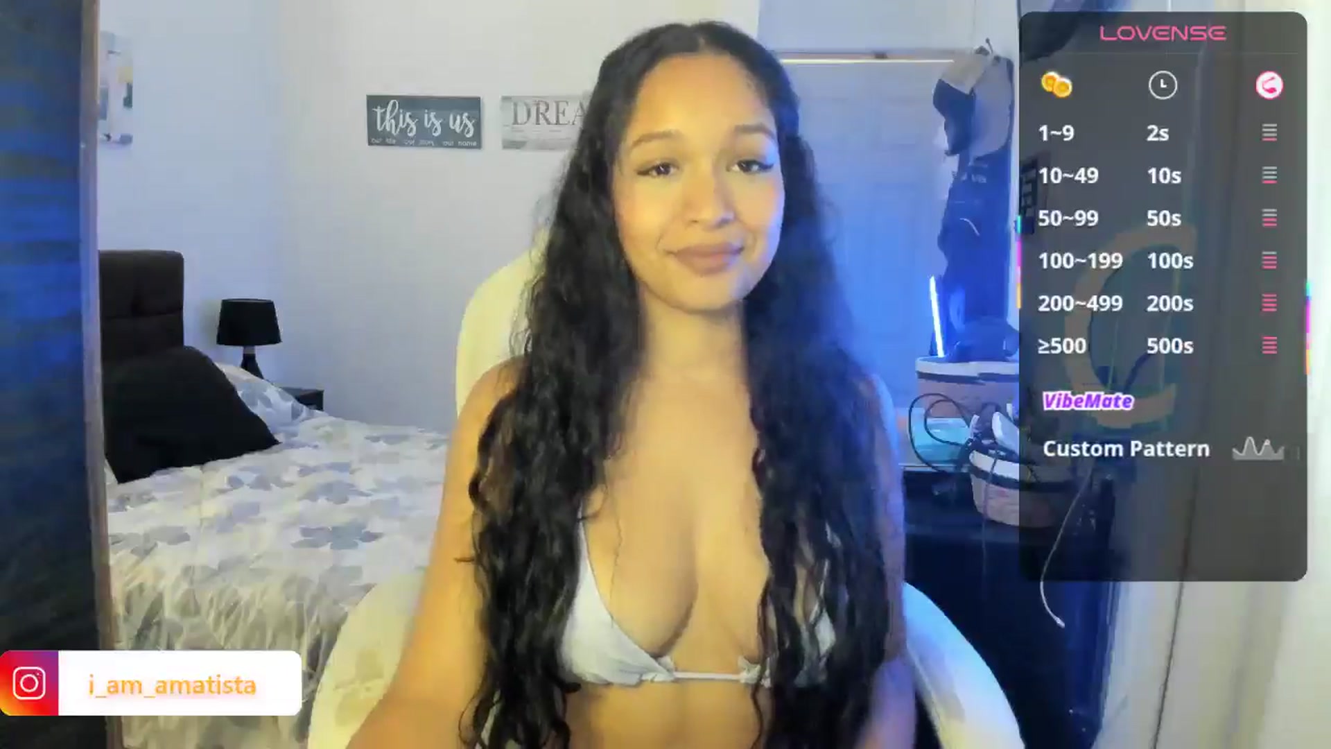 Gallery image thumbnail from Sexy_latina69's myfreecams stream on, 04/28/2025, 14:48 image 4 of 20