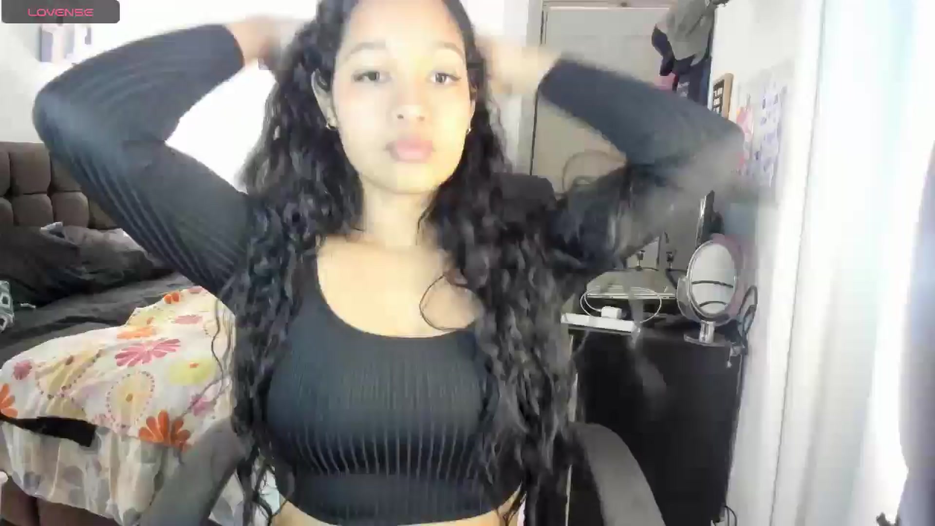 Gallery image thumbnail from Sexy_latina69's myfreecams stream on, 06/19/2025, 15:21 image 1 of 20
