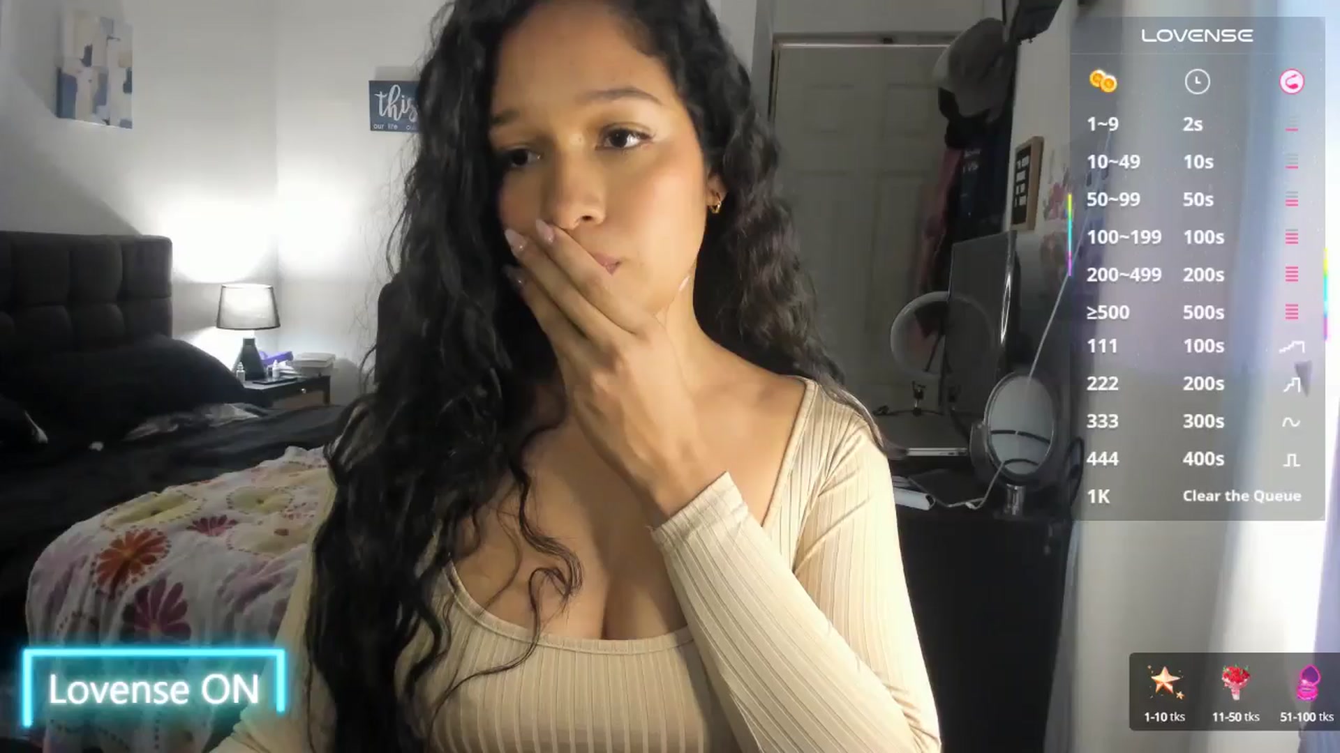 Gallery image thumbnail from Sexy_latina69's myfreecams stream on, 06/20/2025, 16:13 image 13 of 20