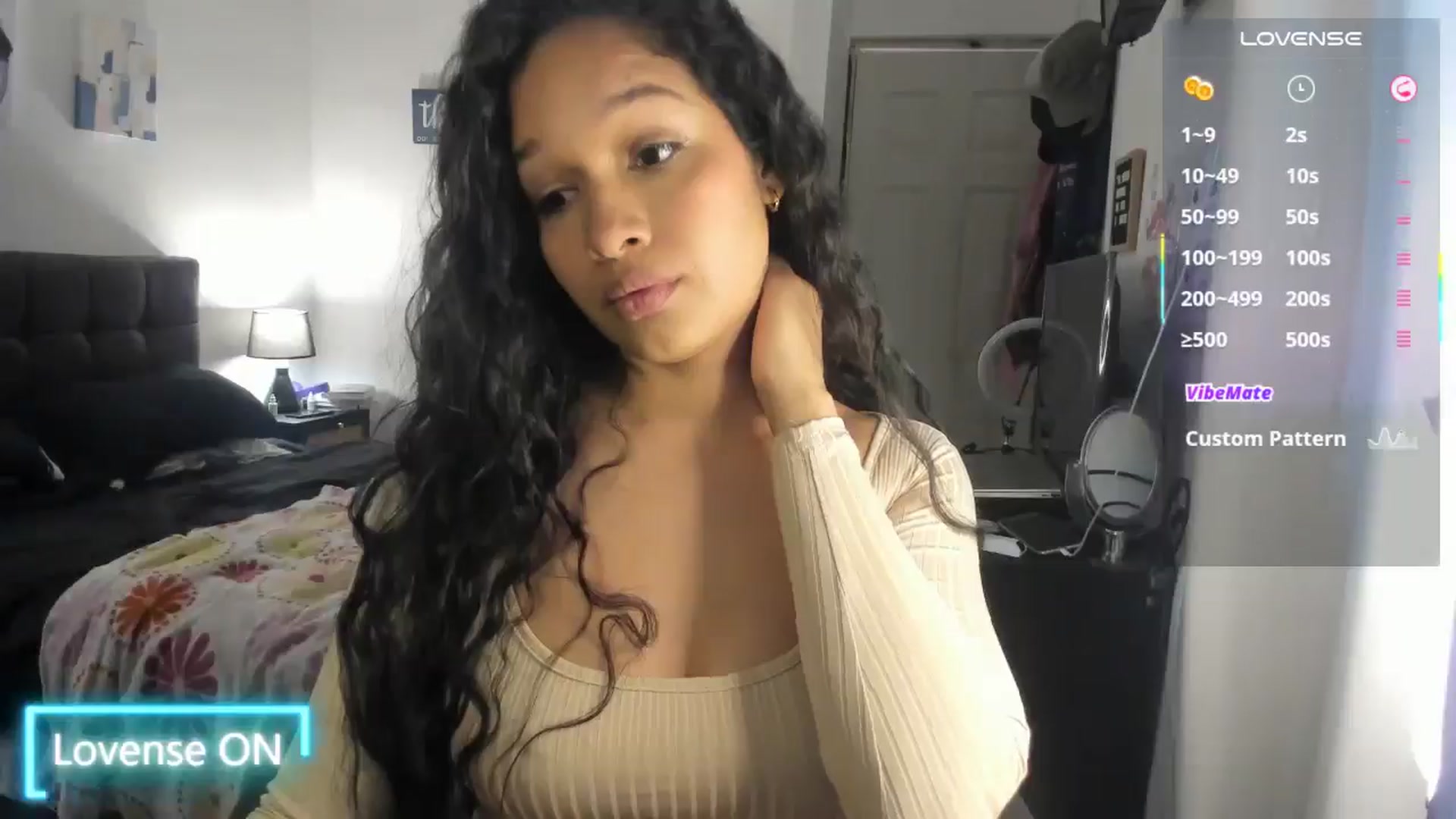 Gallery image thumbnail from Sexy_latina69's myfreecams stream on, 06/20/2025, 16:13 image 14 of 20
