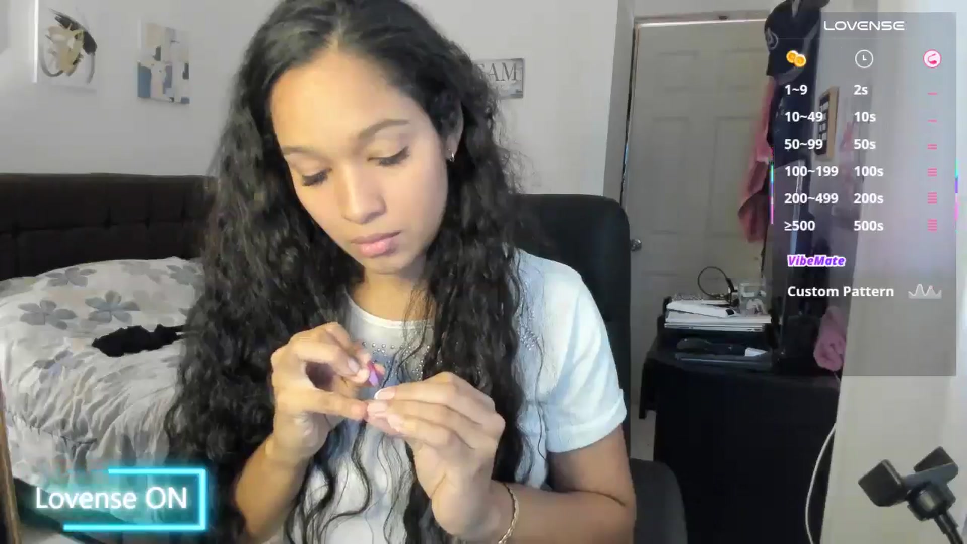 Gallery image thumbnail from Sexy_latina69's myfreecams stream on, 06/30/2025, 16:30 image 12 of 20