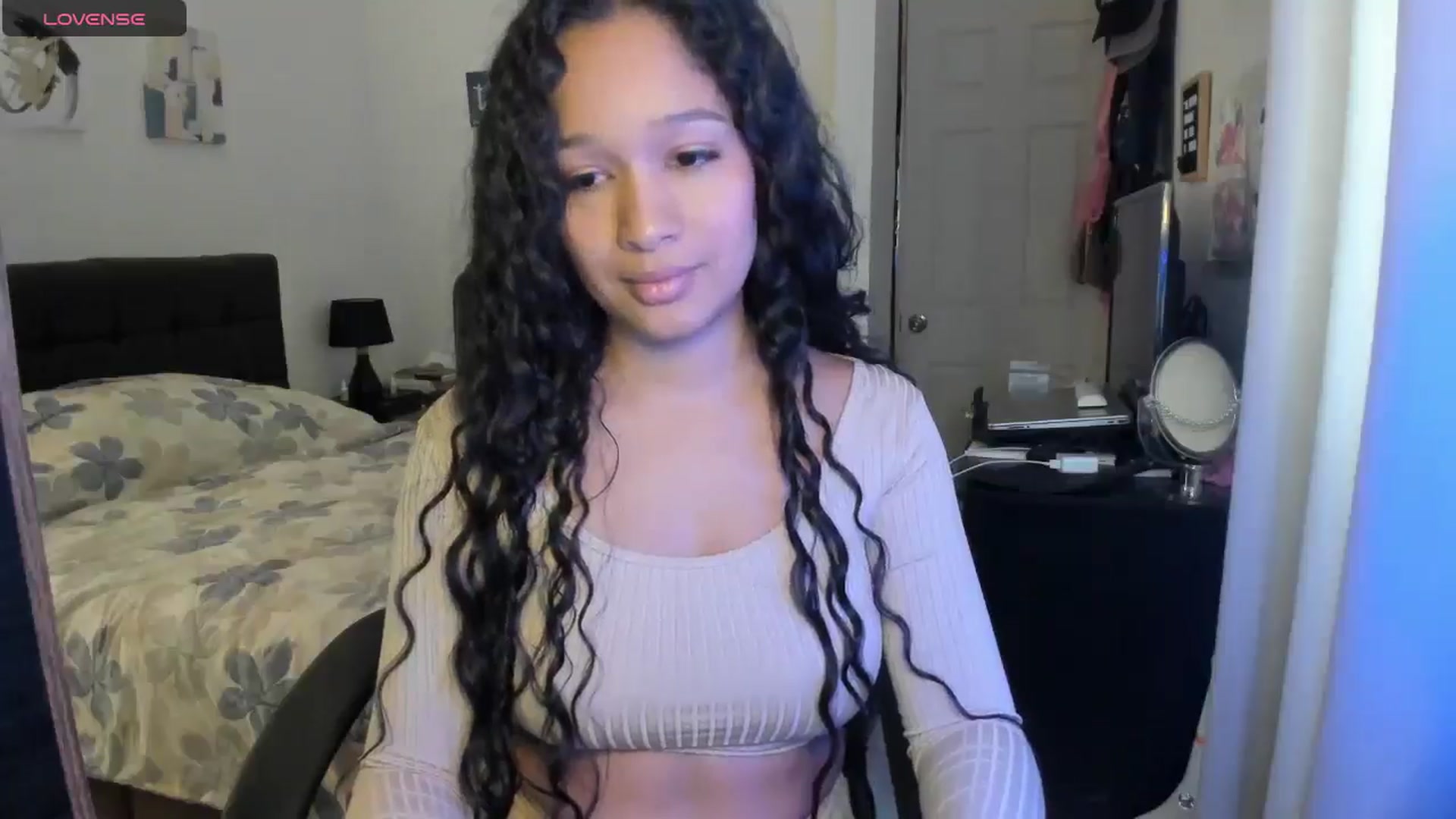 Gallery image thumbnail from Sexy_latina69's myfreecams stream on, 07/02/2025, 17:28 image 7 of 20