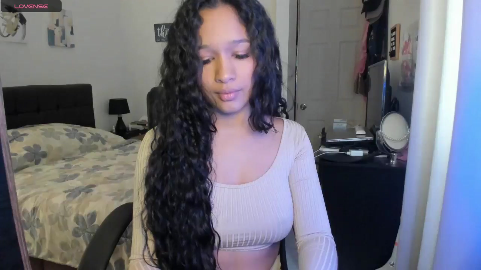 Gallery image thumbnail from Sexy_latina69's myfreecams stream on, 07/02/2025, 17:28 image 14 of 20