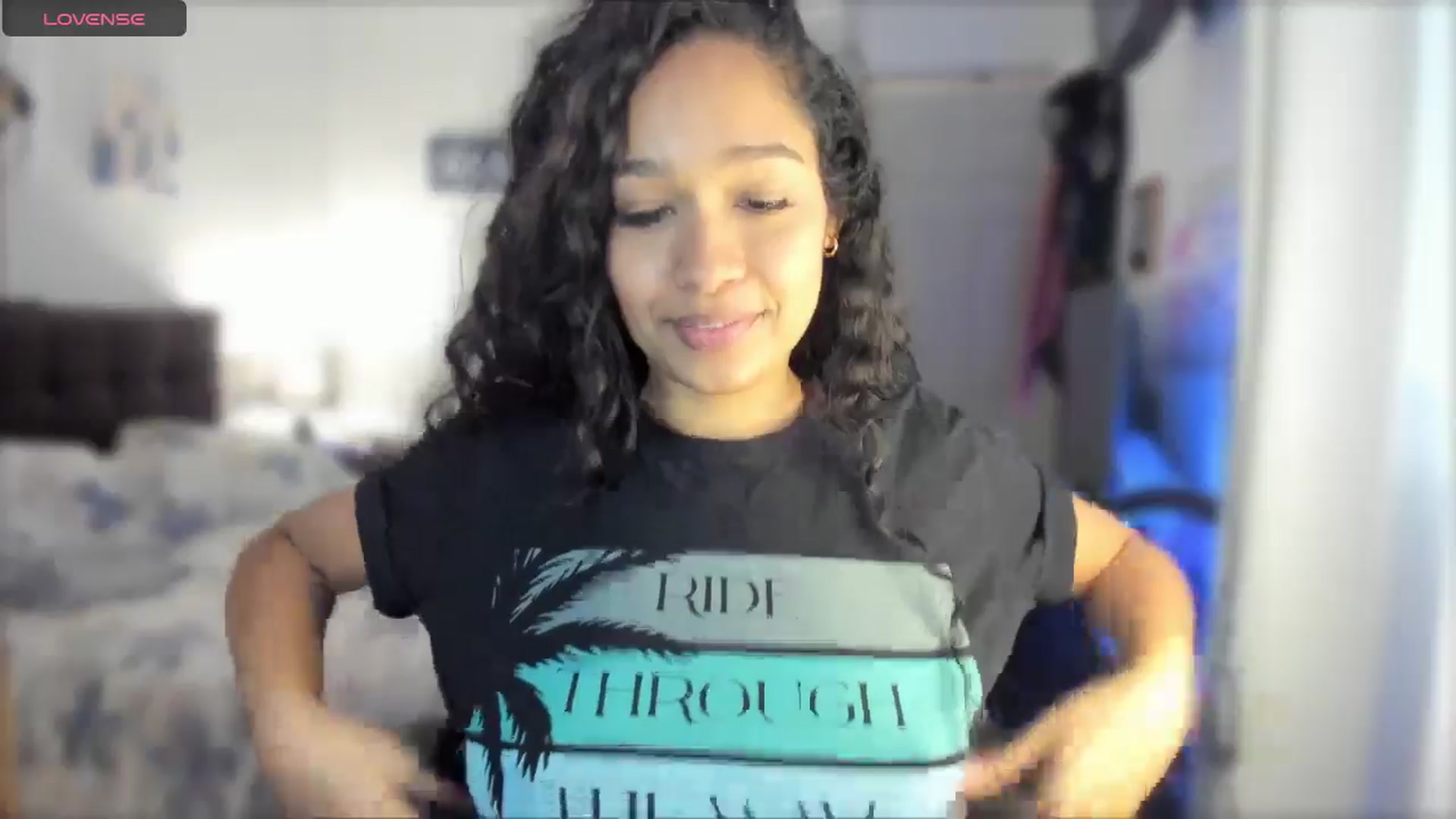 Gallery image thumbnail from Sexy_latina69's myfreecams stream on, 07/10/2025, 17:02 image 13 of 20