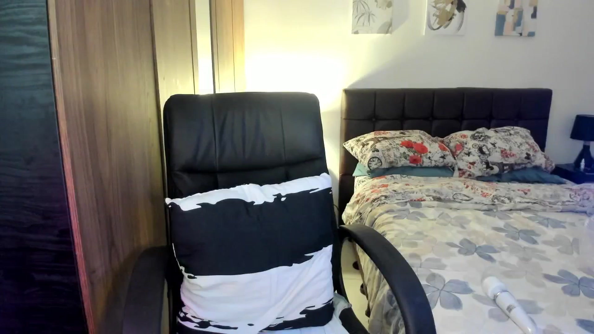 Gallery image thumbnail from Sexy_latina69's myfreecams stream on, 07/28/2025, 15:44 image 2 of 20