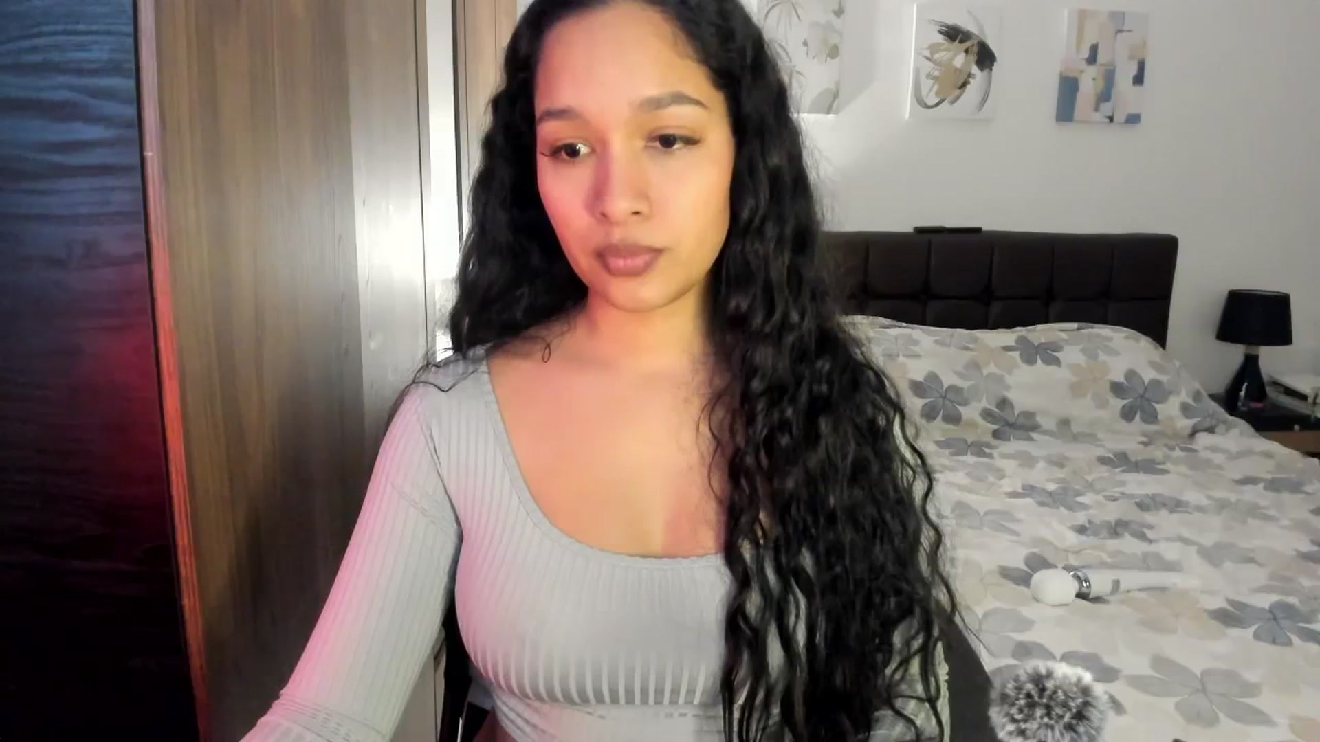 Gallery image thumbnail from Sexy_latina69's myfreecams stream on, 07/30/2025, 17:25 image 14 of 20