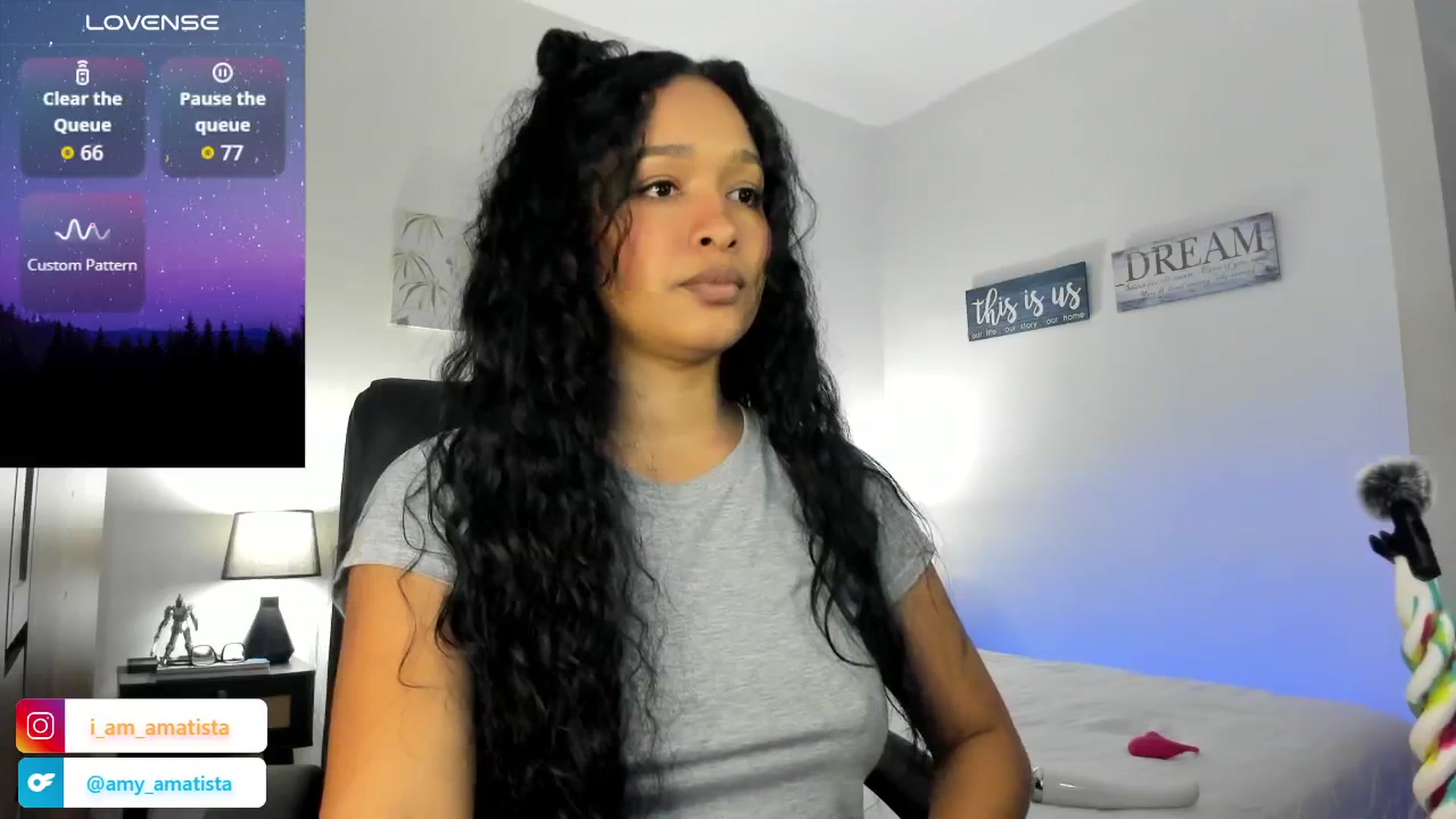 Gallery image thumbnail from Sexy_latina69's myfreecams stream on, 08/19/2025, 17:10 image 19 of 20