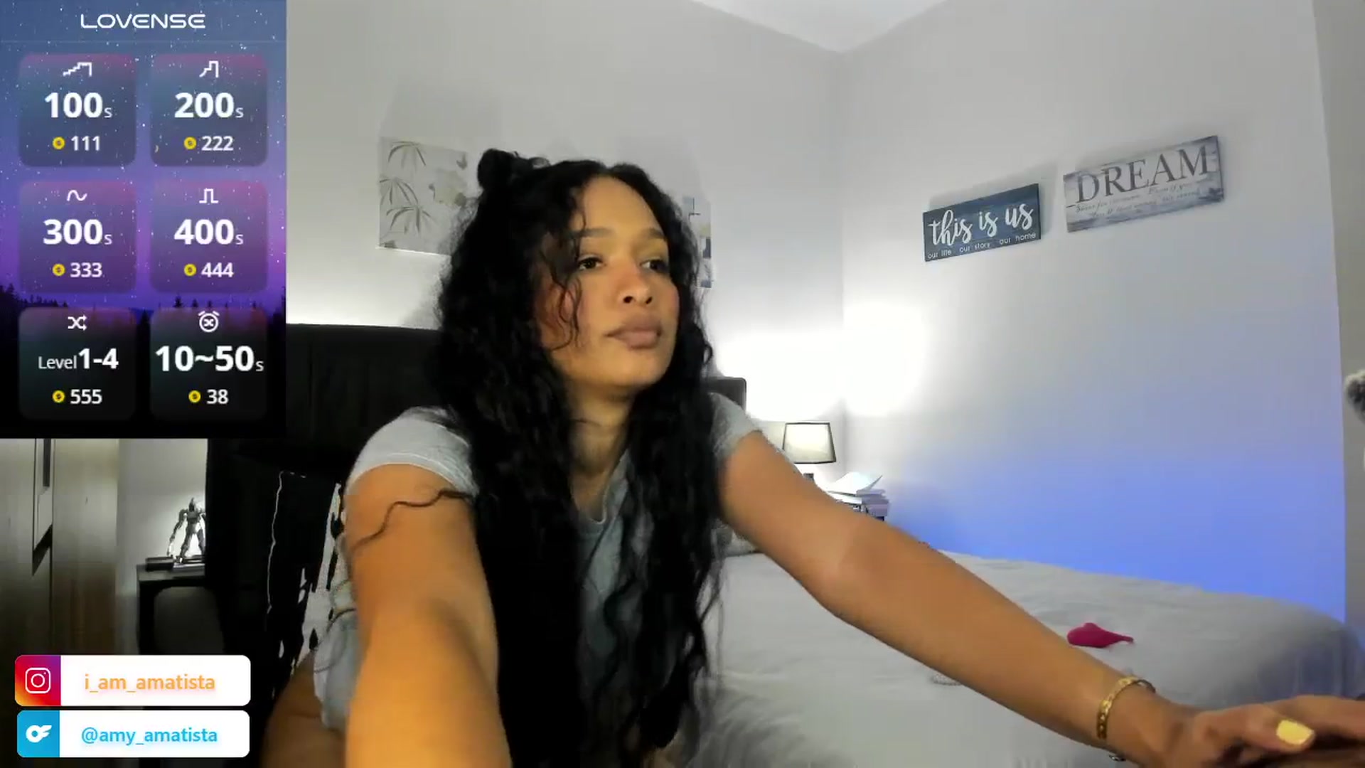 Gallery image thumbnail from Sexy_latina69's myfreecams stream on, 08/19/2025, 17:10 image 15 of 20