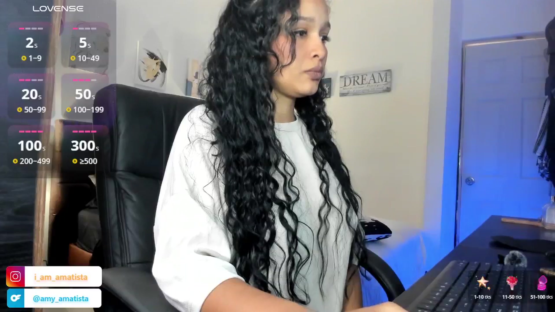 Gallery image thumbnail from Sexy_latina69's myfreecams stream on, 08/21/2025, 17:20 image 18 of 20