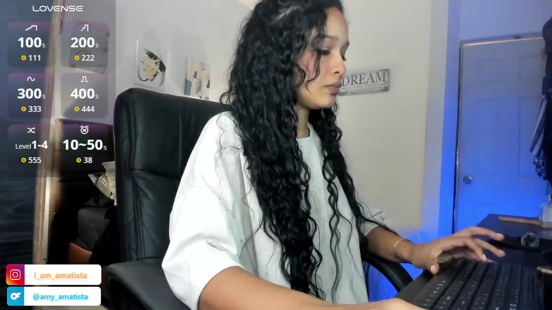 Gallery image thumbnail from Sexy_latina69's myfreecams stream on, 08/21/2025, 17:20 image 1 of 20