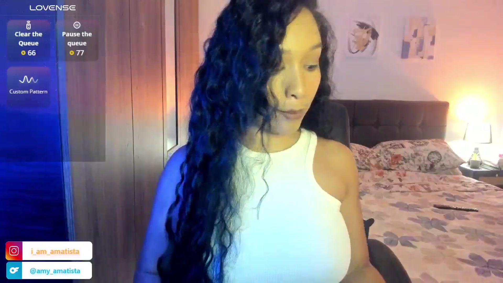Gallery image thumbnail from Sexy_latina69's myfreecams stream on, 09/08/2025, 14:02 image 11 of 20