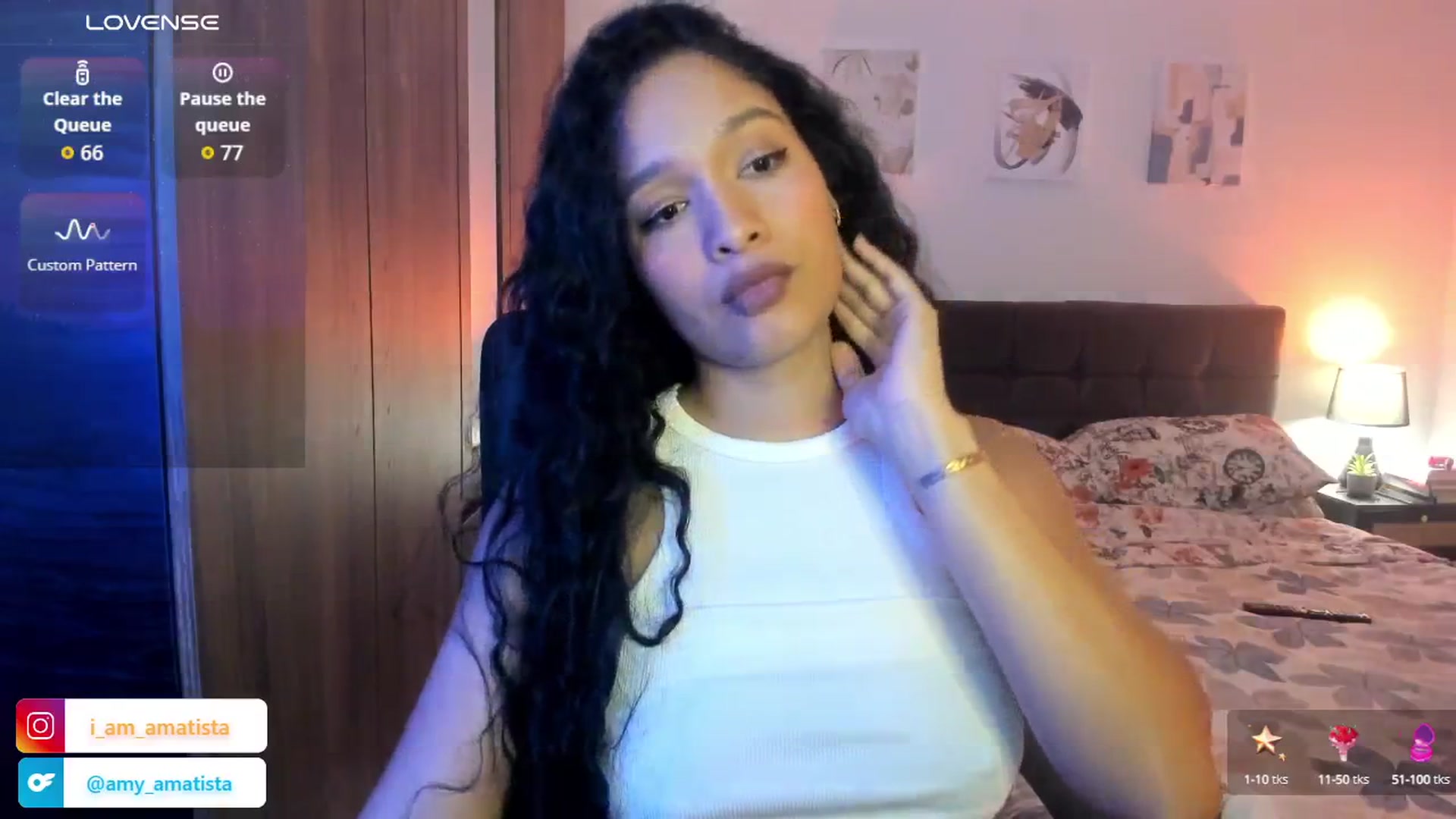 Gallery image thumbnail from Sexy_latina69's myfreecams stream on, 09/08/2025, 15:45 image 9 of 20