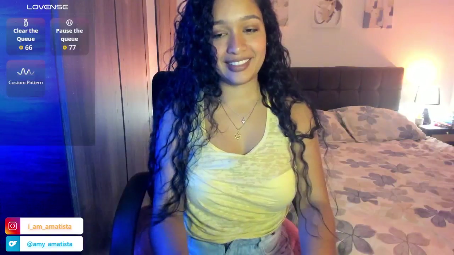 Gallery image thumbnail from Sexy_latina69's myfreecams stream on, 09/21/2025, 10:04 image 17 of 20