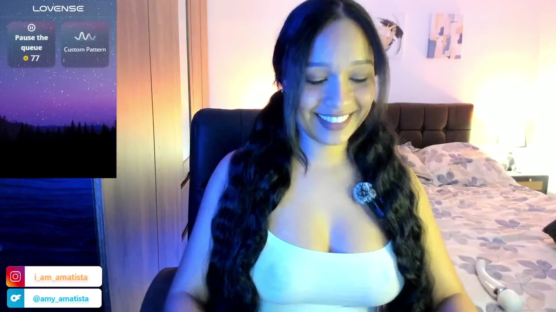 Gallery image thumbnail from Sexy_latina69's myfreecams stream on, 11/24/2025, 07:29 image 9 of 20