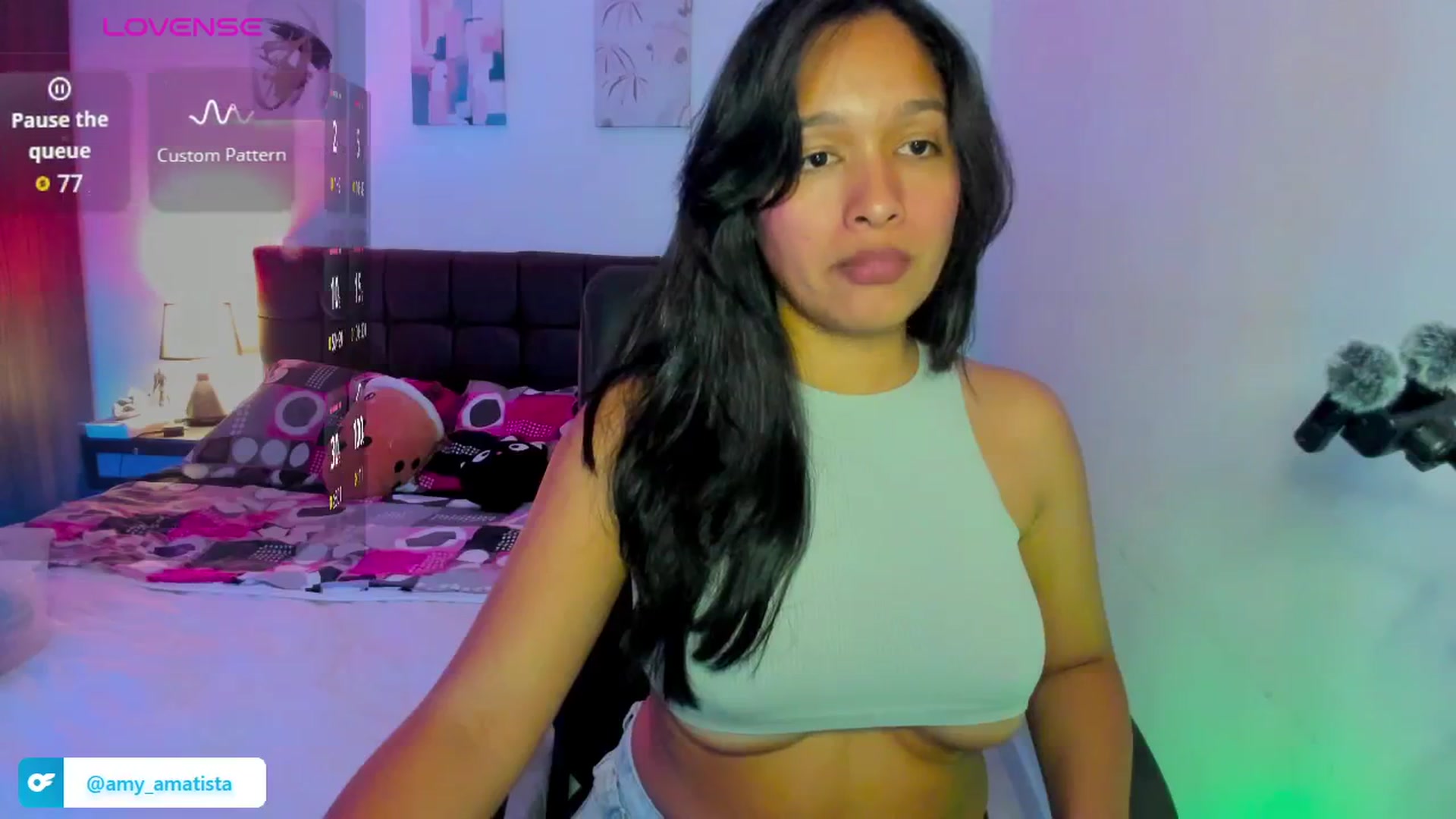 Gallery image thumbnail from Sexy_latina69's myfreecams stream on, 03/23/2026, 07:43 image 7 of 20