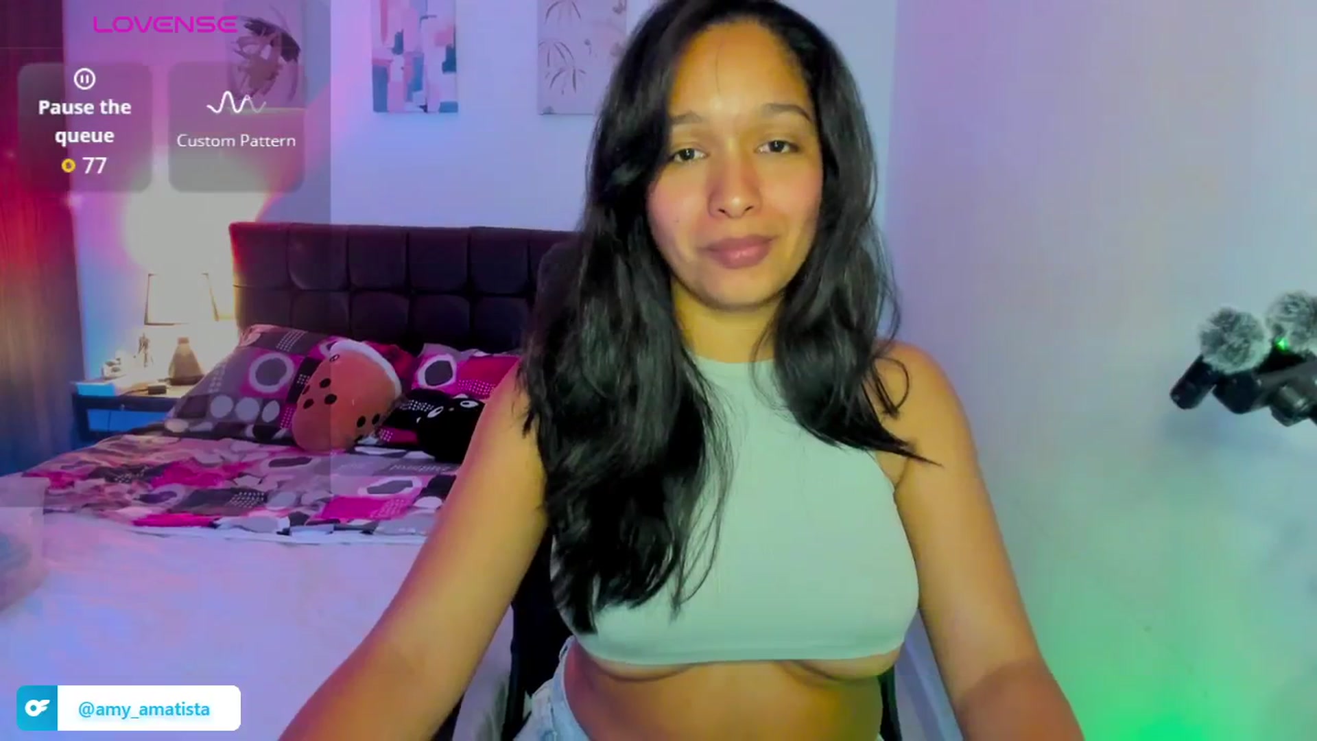 Gallery image thumbnail from Sexy_latina69's myfreecams stream on, 03/23/2026, 07:43 image 10 of 20