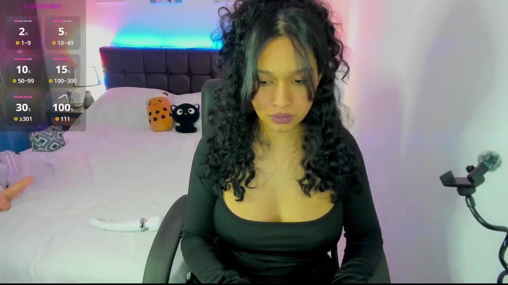 Gallery image thumbnail from Sexy_latina69's myfreecams stream on, 03/28/2026, 08:13 image 18 of 20