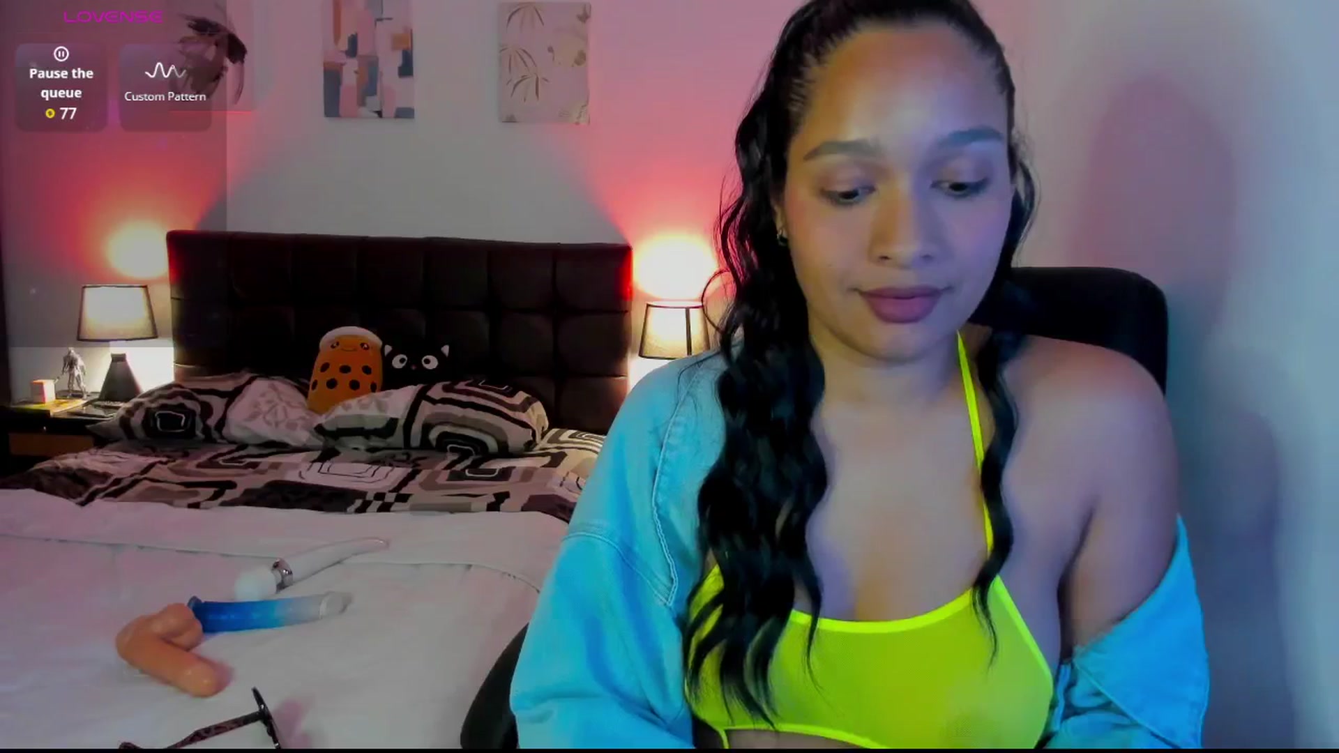 Gallery image thumbnail from Sexy_latina69's myfreecams stream on, 04/08/2026, 06:19 image 12 of 20