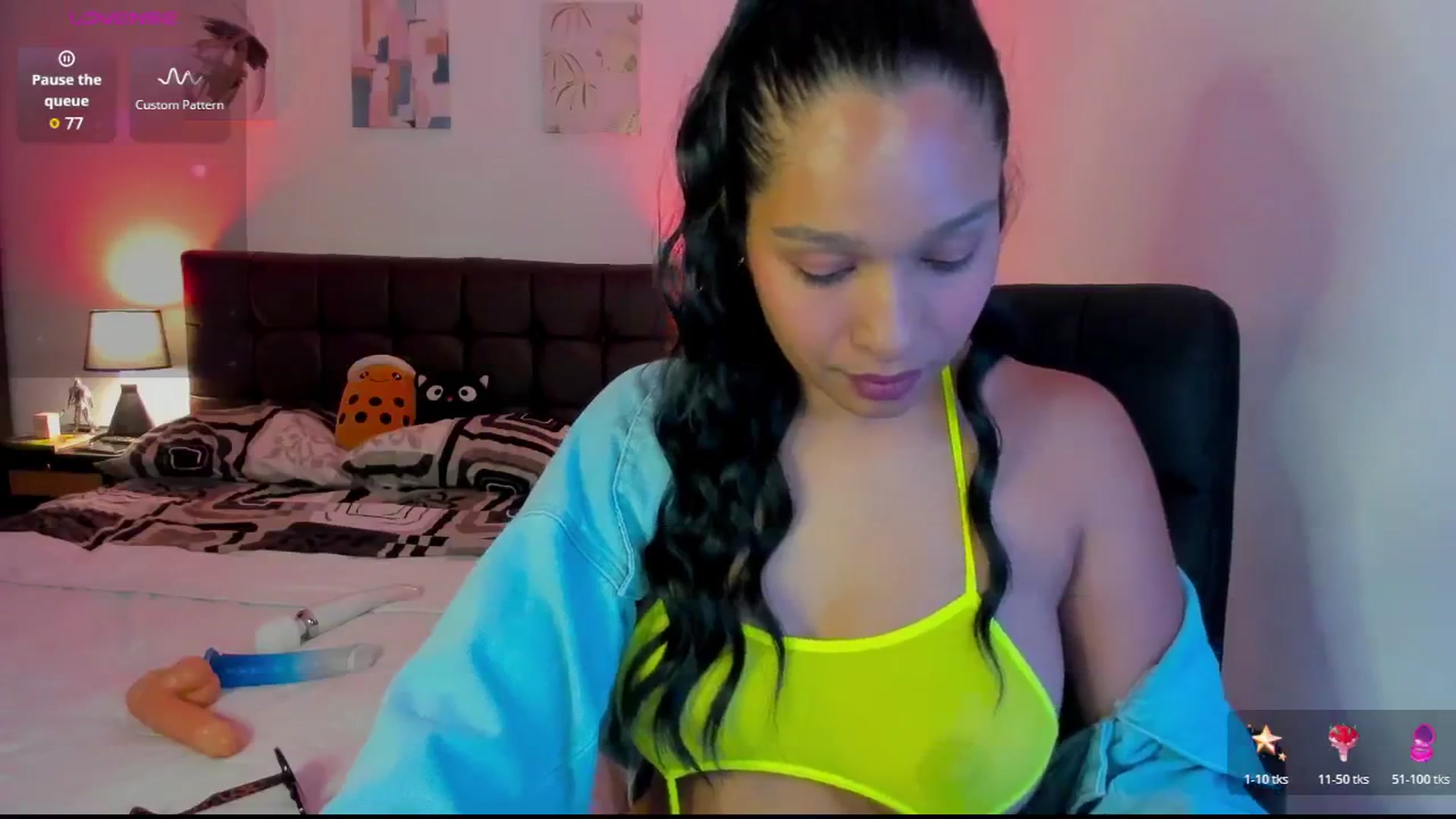 Gallery image thumbnail from Sexy_latina69's myfreecams stream on, 04/08/2026, 06:19 image 19 of 20