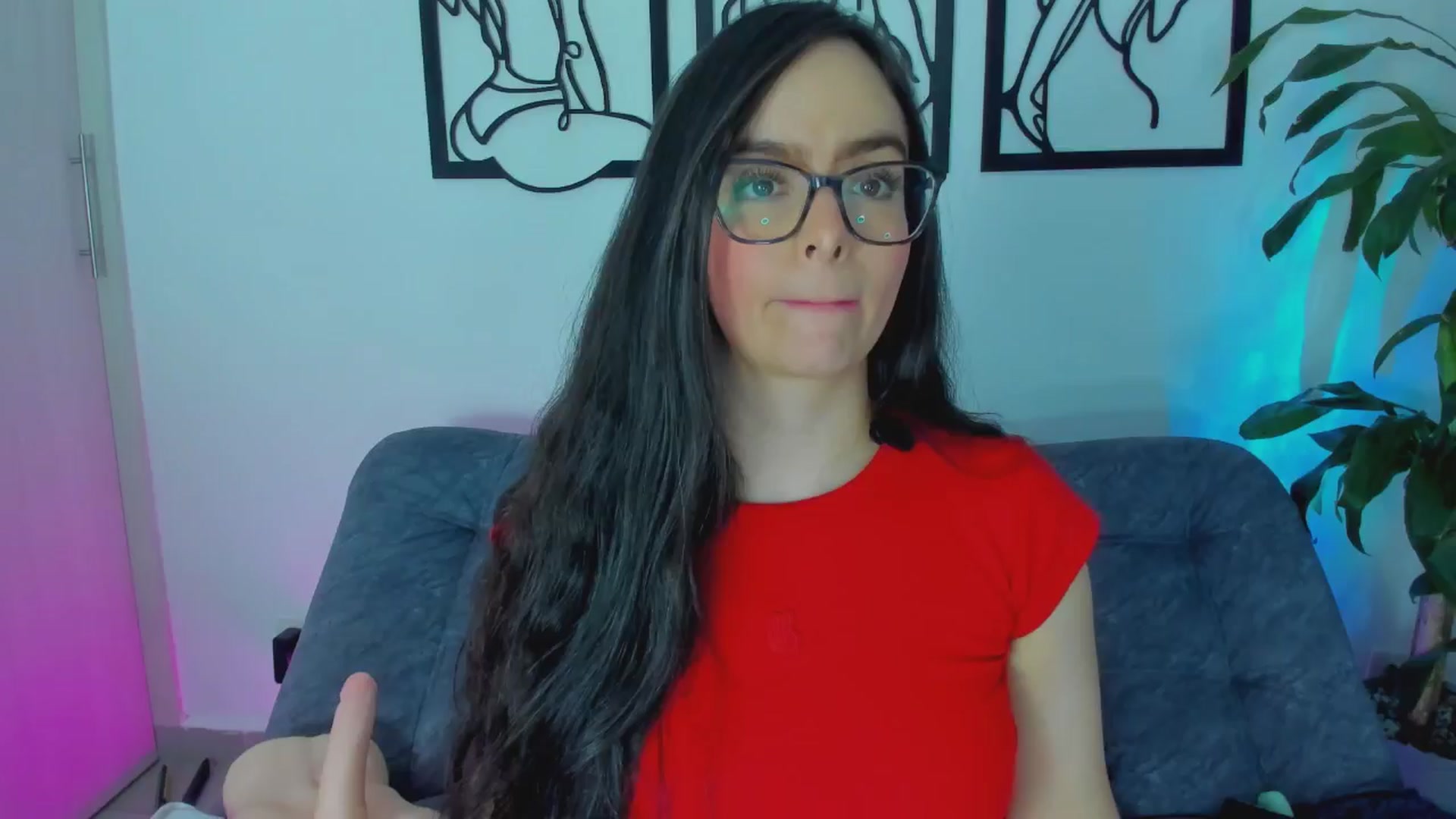 Gallery image thumbnail from SexybabyJarel's myfreecams stream on, 05/16/2025, 10:01 image 11 of 20