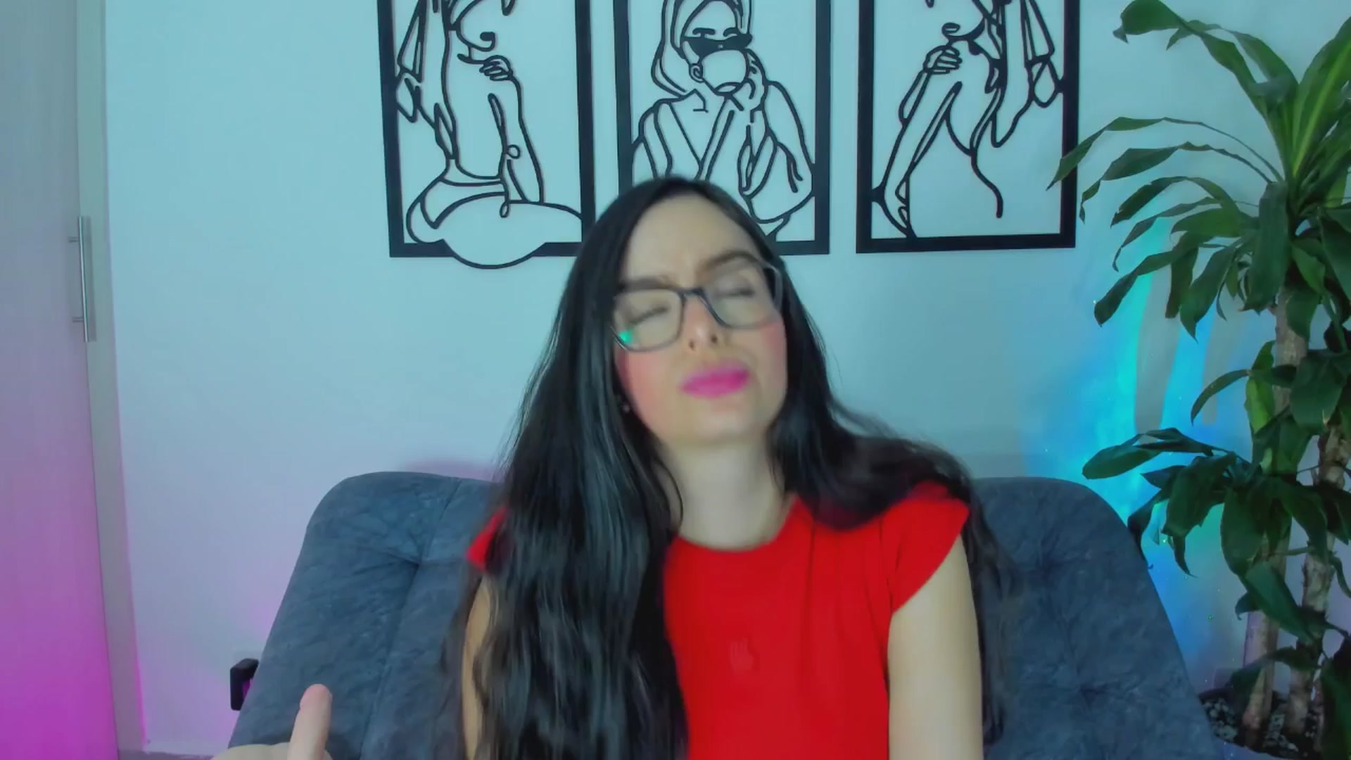 Gallery image thumbnail from SexybabyJarel's myfreecams stream on, 05/16/2025, 10:01 image 4 of 20