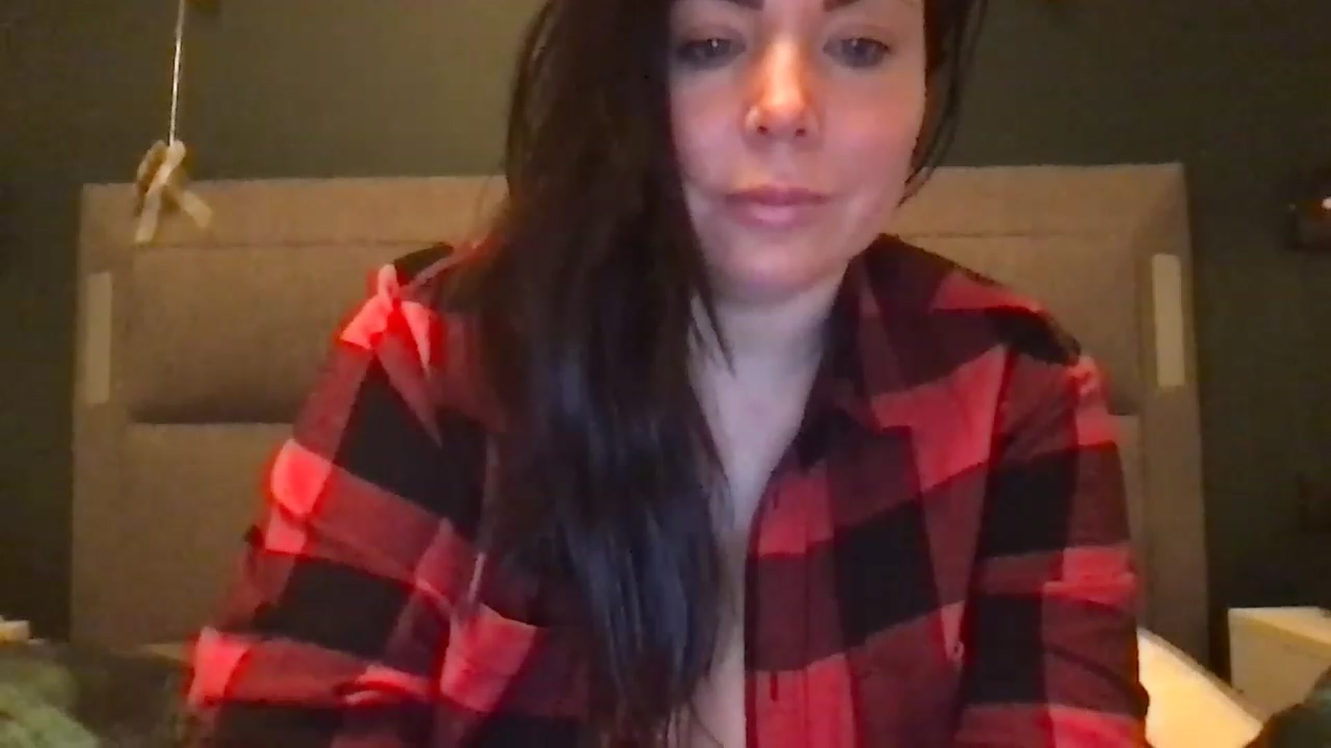 Gallery image thumbnail from Sexybijen's myfreecams stream on, 03/08/2023, 23:07 image 5 of 20
