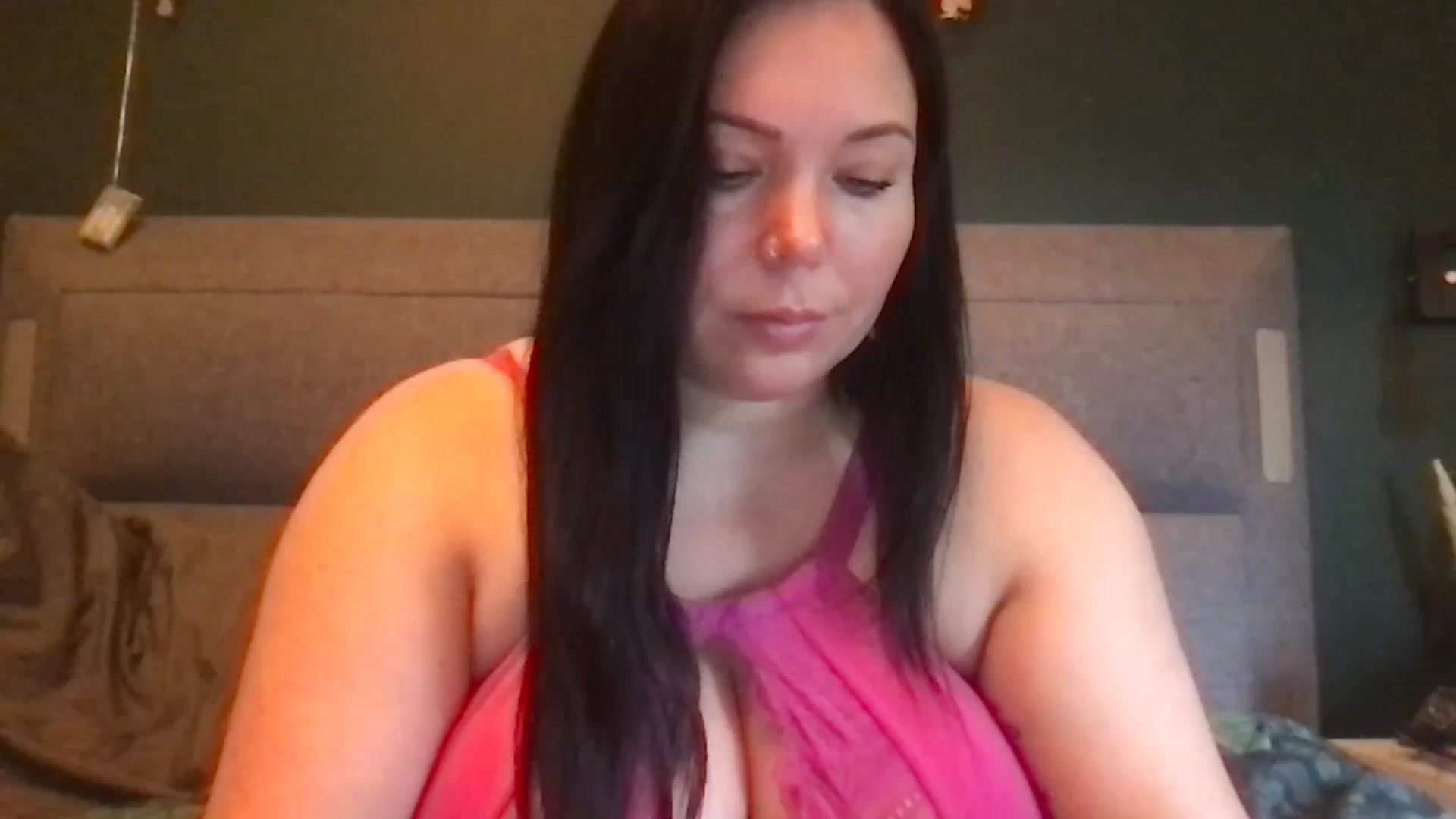 Gallery image thumbnail from Sexybijen's myfreecams stream on, 09/18/2023, 11:52 image 7 of 20