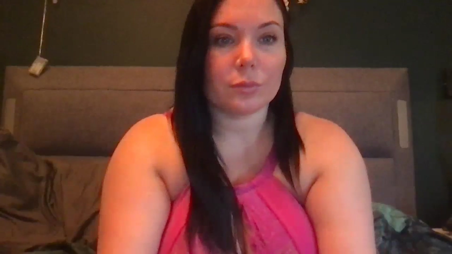 Gallery image thumbnail from Sexybijen's myfreecams stream on, 09/18/2023, 11:52 image 4 of 20