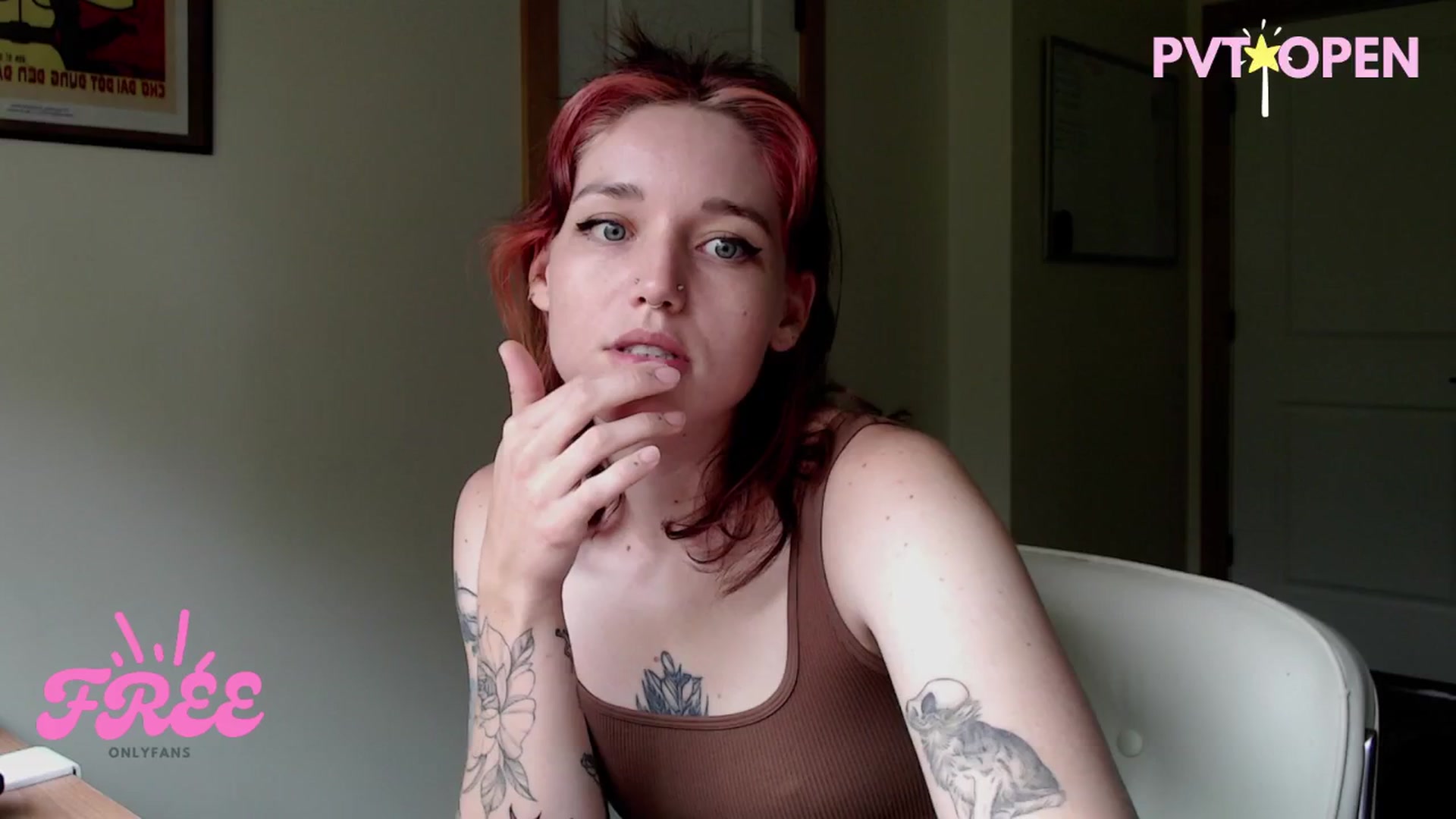 Gallery image thumbnail from Sexyblue2000's myfreecams stream on, 07/28/2025, 17:30 image 1 of 20