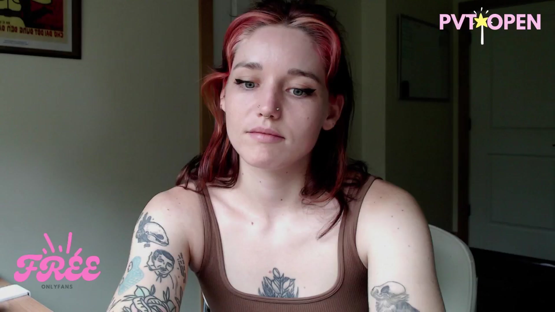 Gallery image thumbnail from Sexyblue2000's myfreecams stream on, 07/28/2025, 17:30 image 11 of 20