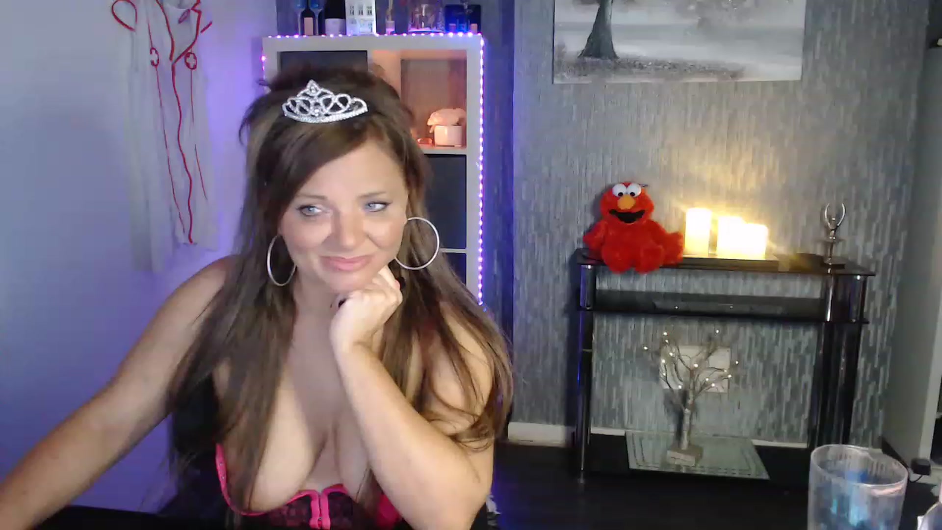 Gallery image thumbnail from Sexychicxxx's myfreecams stream on, 11/18/2022, 23:38 image 18 of 20