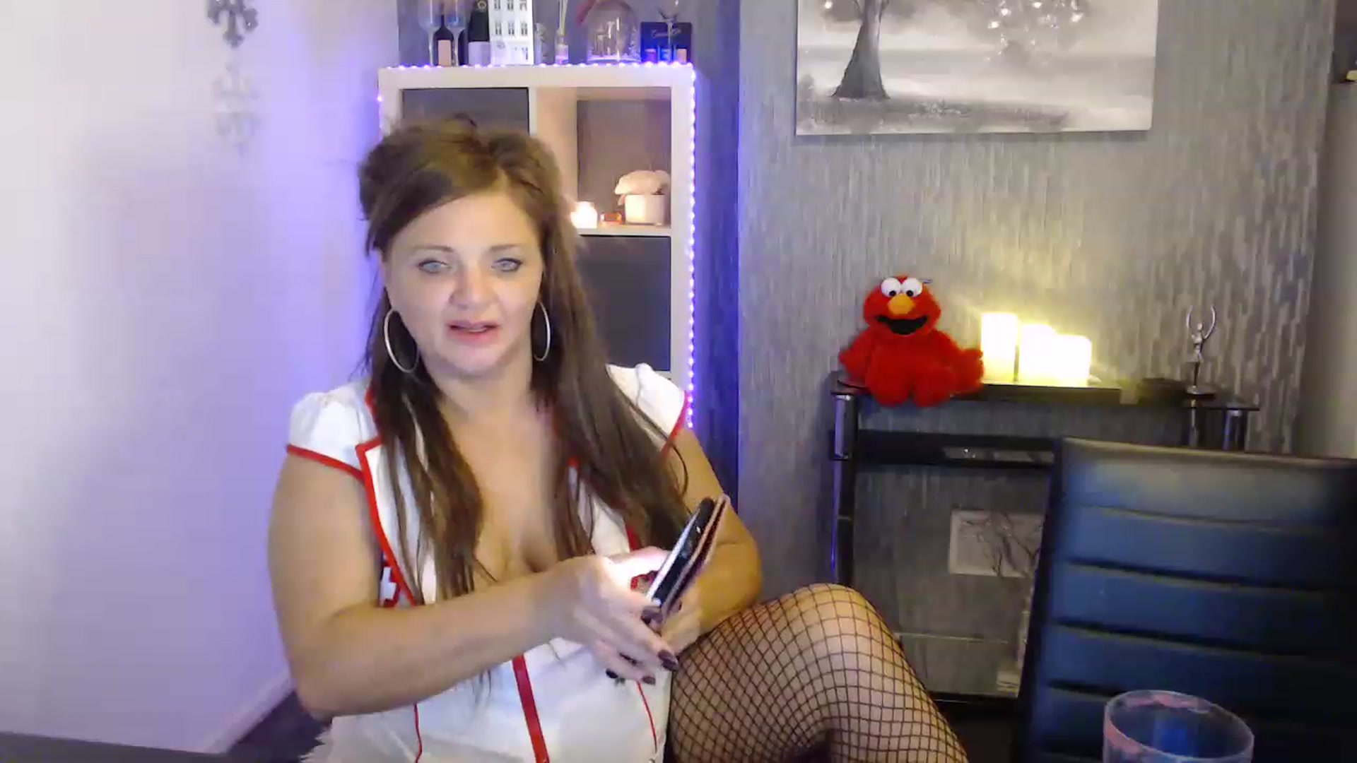 Gallery image thumbnail from Sexychicxxx's myfreecams stream on, 11/21/2022, 24:13 image 16 of 20