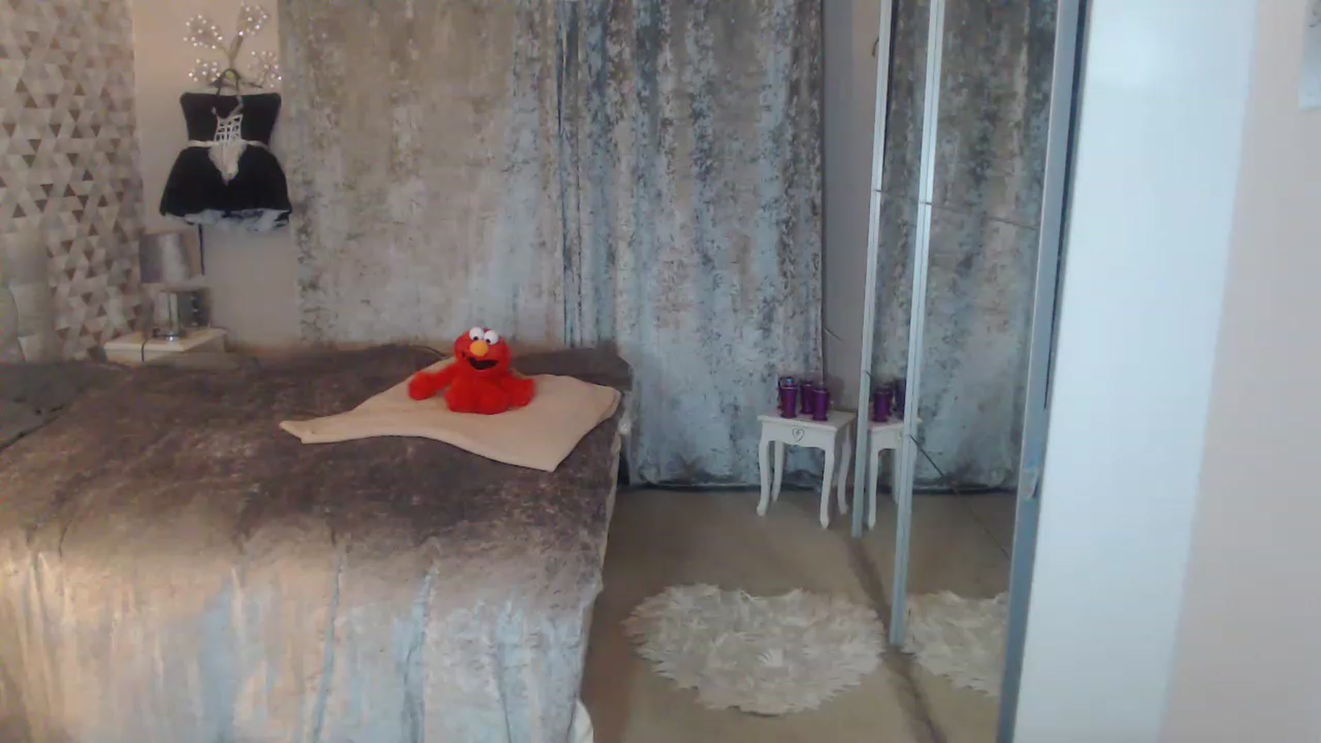 Gallery image thumbnail from Sexychicxxx's myfreecams stream on, 11/24/2022, 22:05 image 10 of 20
