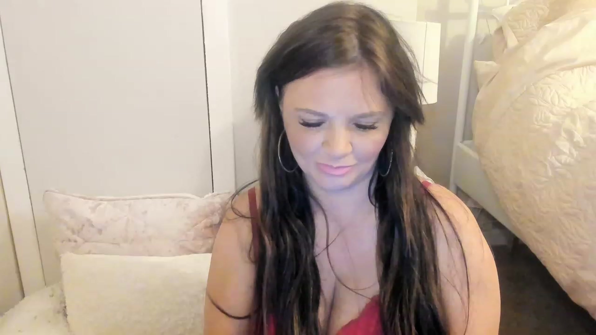 Gallery image thumbnail from Sexychicxxx's myfreecams stream on, 06/21/2023, 22:31 image 4 of 20