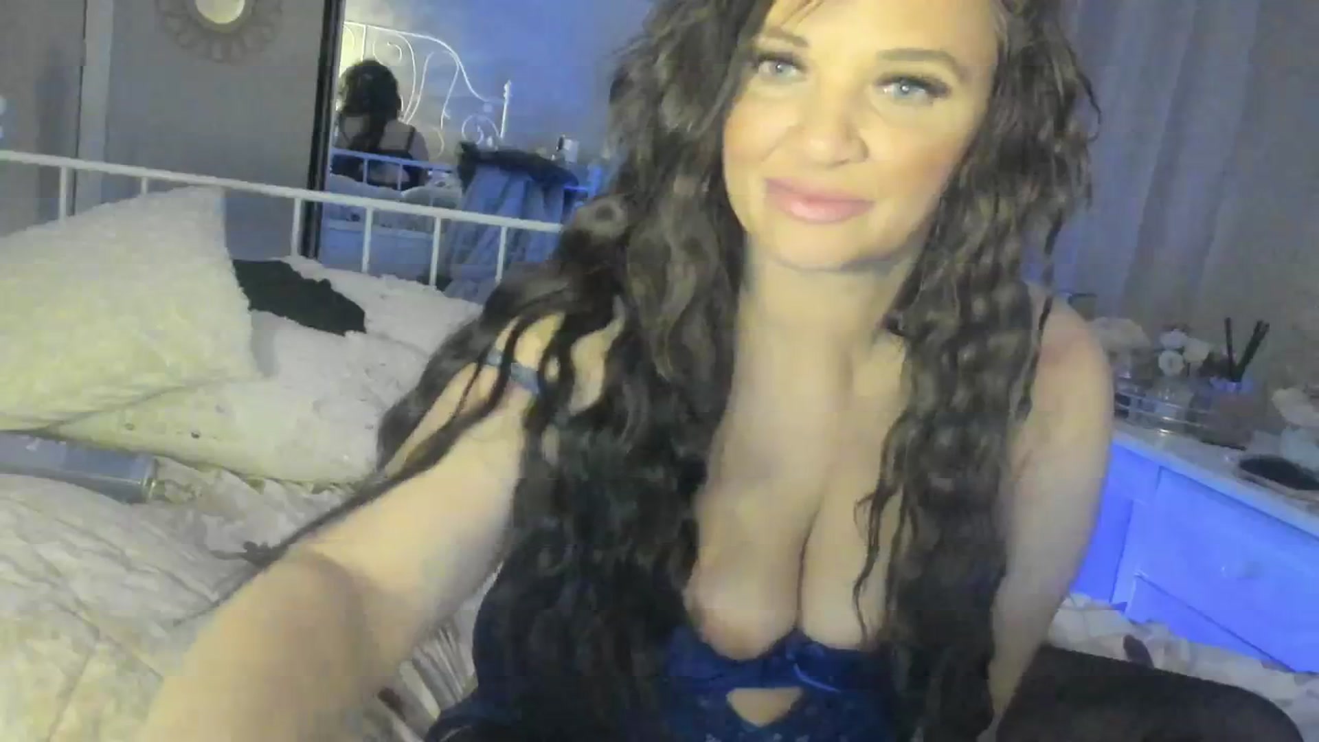 Gallery image thumbnail from Sexychicxxx's myfreecams stream on, 02/28/2024, 22:06 image 2 of 20