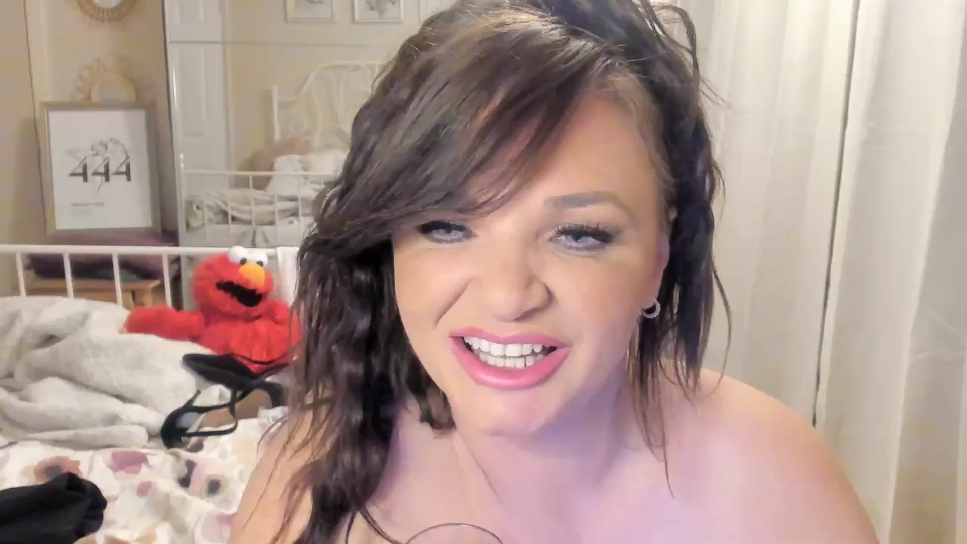 Gallery image thumbnail from Sexychicxxx's myfreecams stream on, 06/09/2024, 21:19 image 11 of 20