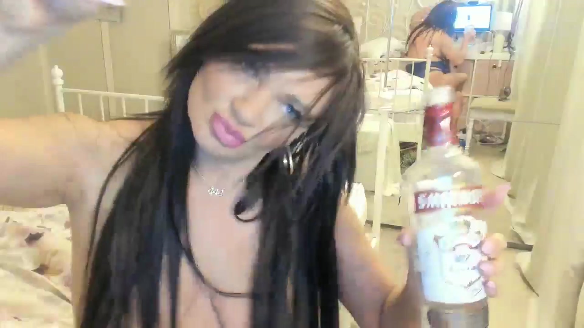 Gallery image thumbnail from Sexychicxxx's myfreecams stream on, 06/22/2024, 22:27 image 18 of 20