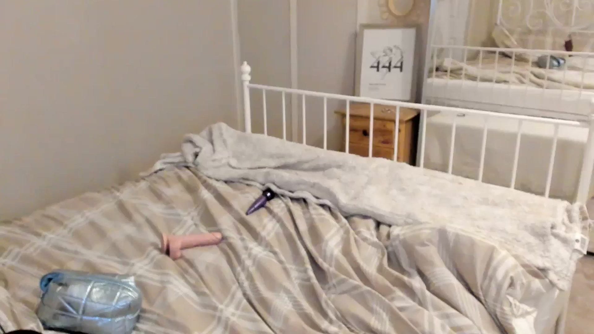 Gallery image thumbnail from Sexychicxxx's myfreecams stream on, 07/20/2024, 21:44 image 8 of 20