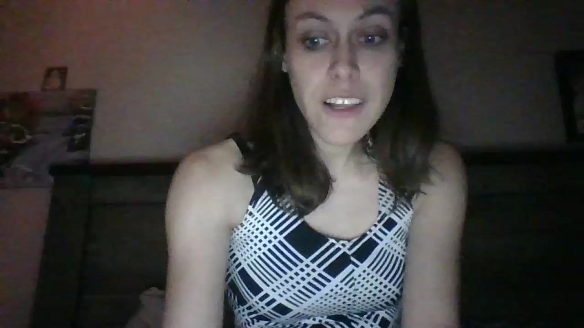 Gallery image thumbnail from Sexyjess5's myfreecams stream on, 11/25/2022, 06:15 image 11 of 20