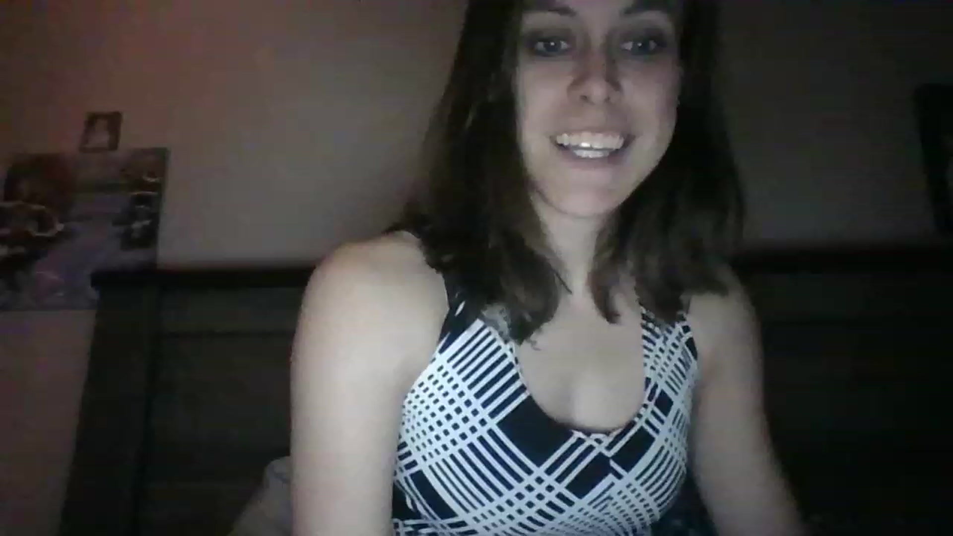 Gallery image thumbnail from Sexyjess5's myfreecams stream on, 11/25/2022, 06:15 image 6 of 20