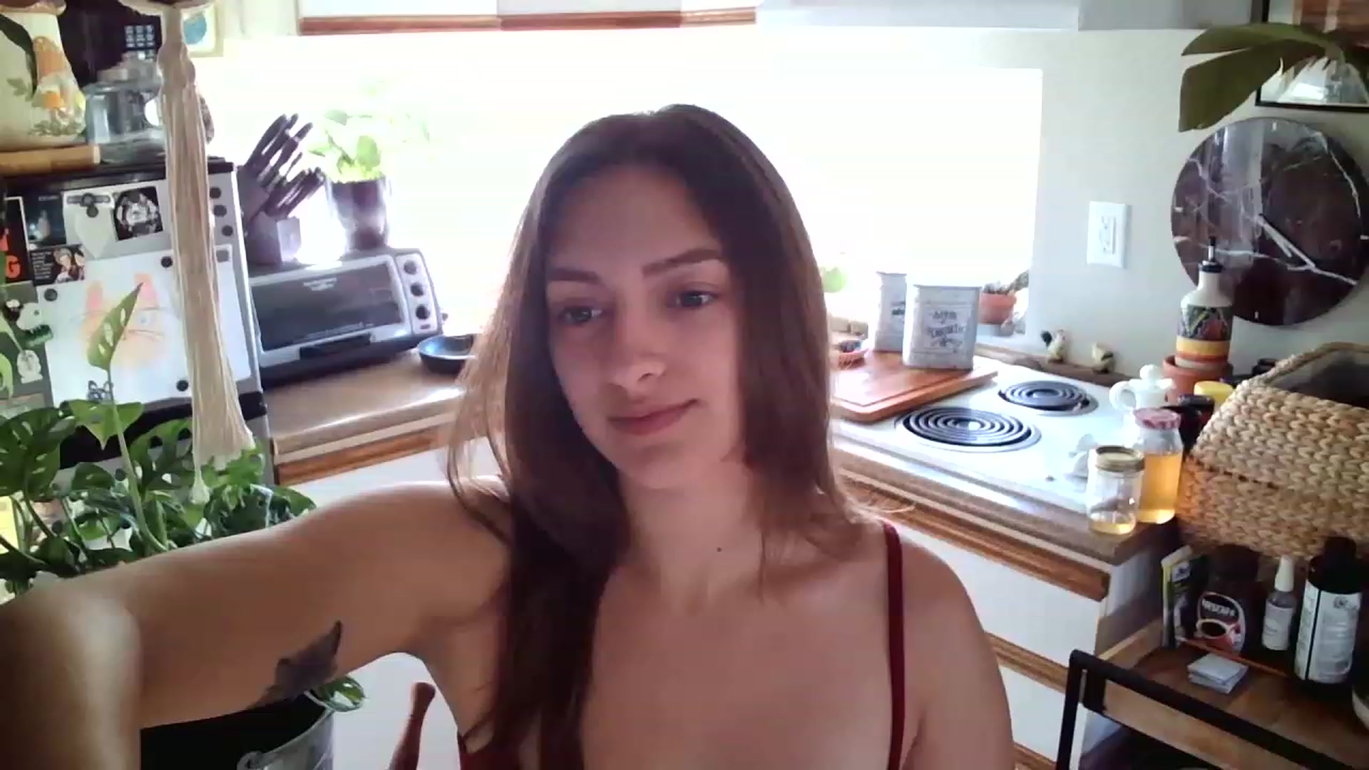 Gallery image thumbnail from Sexylexi211's myfreecams stream on, 11/14/2022, 17:02 image 9 of 20