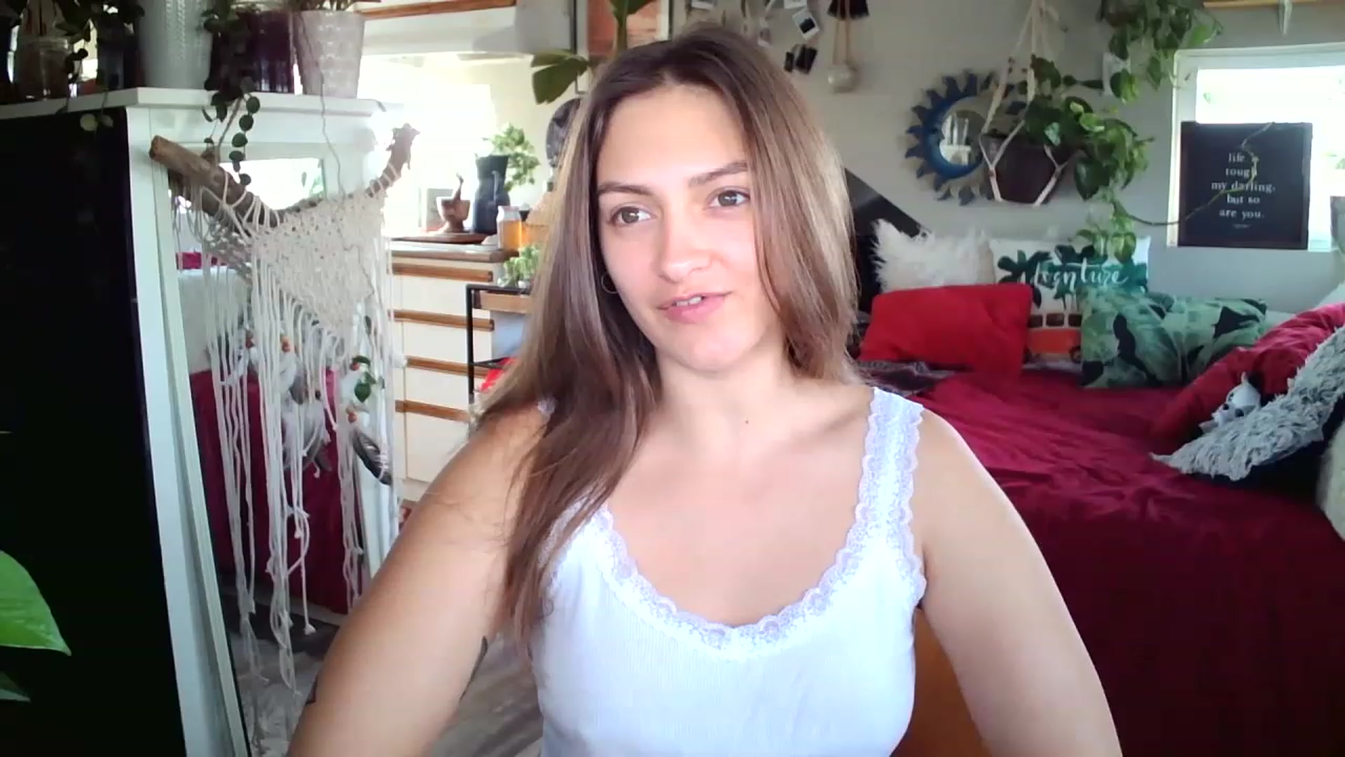 Gallery image thumbnail from Sexylexi211's myfreecams stream on, 11/17/2022, 16:34 image 1 of 20