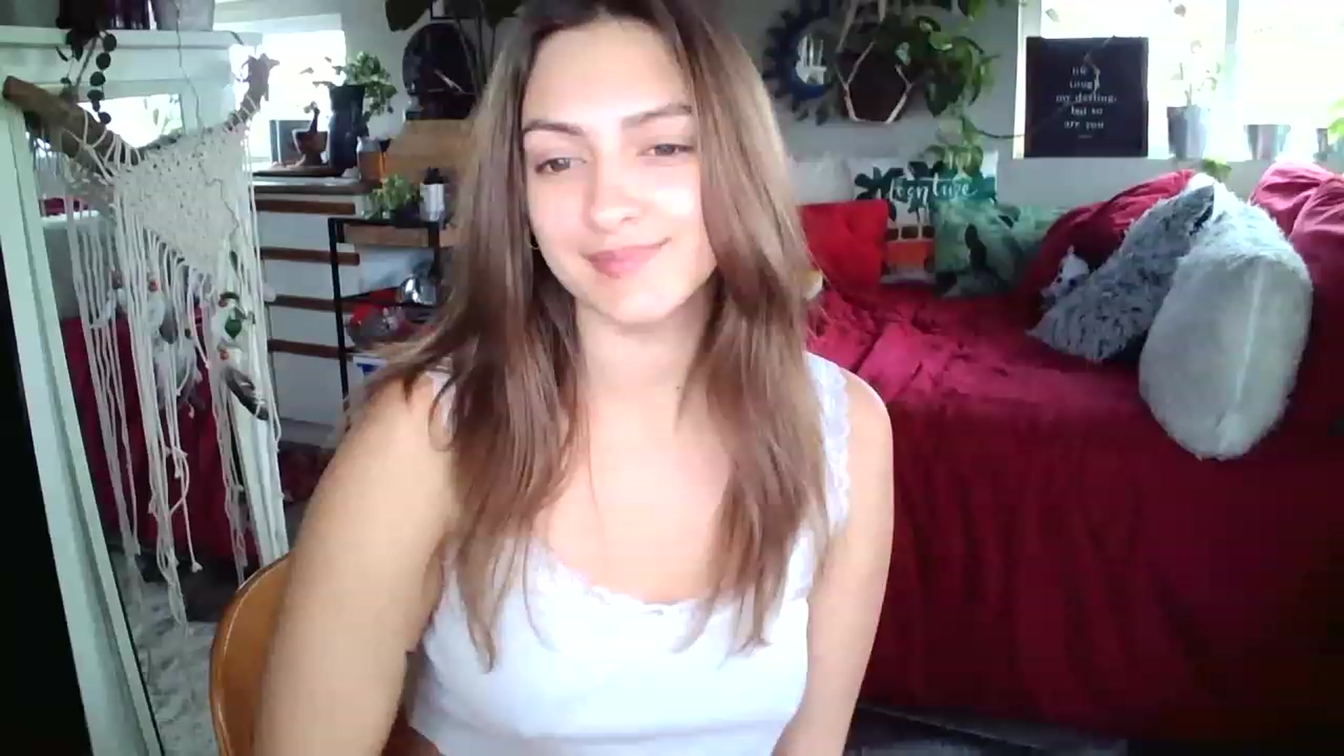 Gallery image thumbnail from Sexylexi211's myfreecams stream on, 11/17/2022, 18:38 image 1 of 20