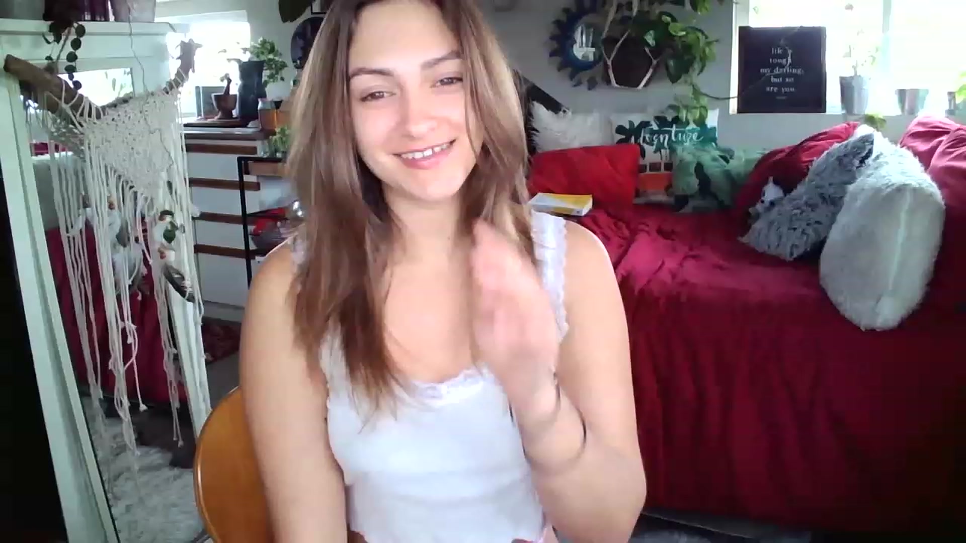 Gallery image thumbnail from Sexylexi211's myfreecams stream on, 11/17/2022, 18:38 image 13 of 20