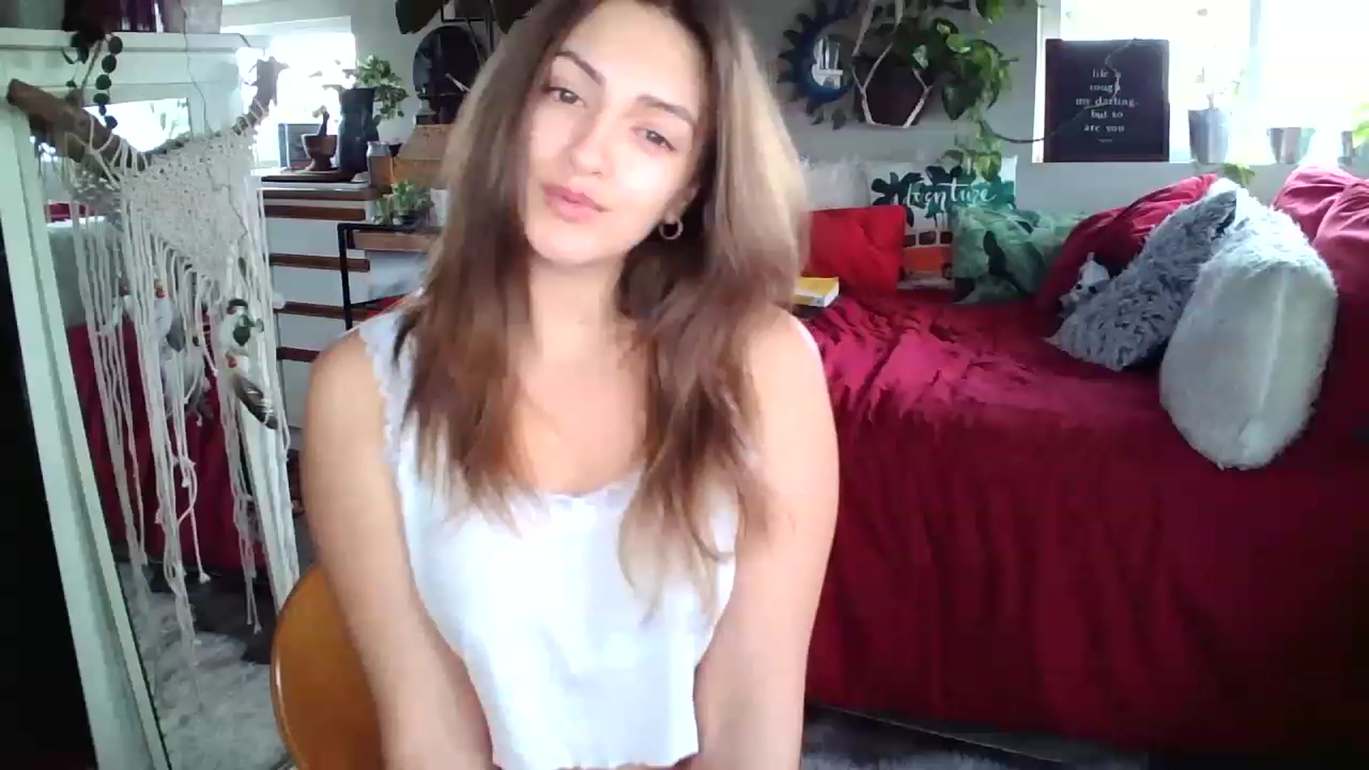 Gallery image thumbnail from Sexylexi211's myfreecams stream on, 11/17/2022, 18:38 image 12 of 20