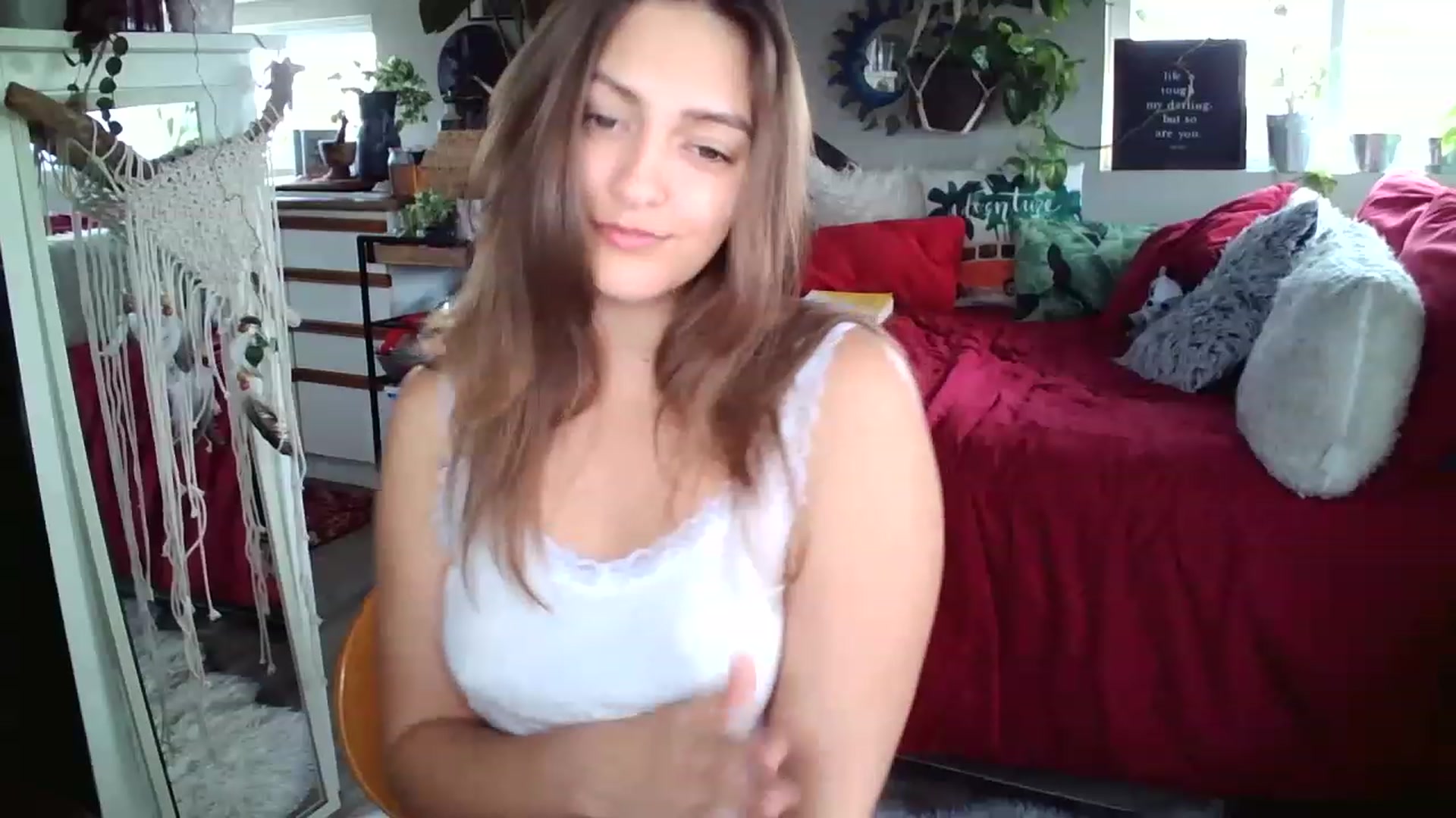 Gallery image thumbnail from Sexylexi211's myfreecams stream on, 11/17/2022, 18:38 image 15 of 20