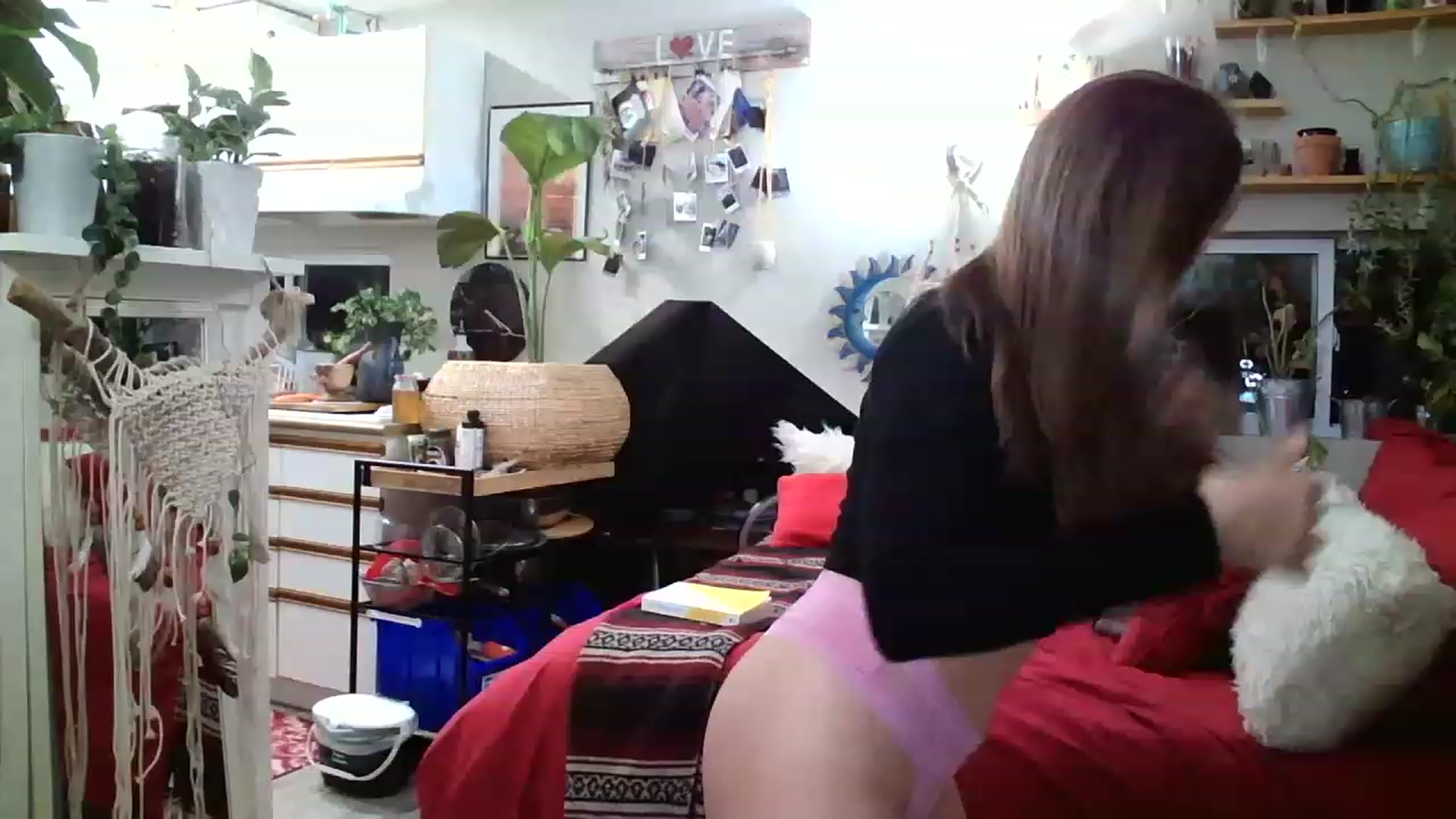 Gallery image thumbnail from Sexylexi211's myfreecams stream on, 11/20/2022, 05:39 image 1 of 20